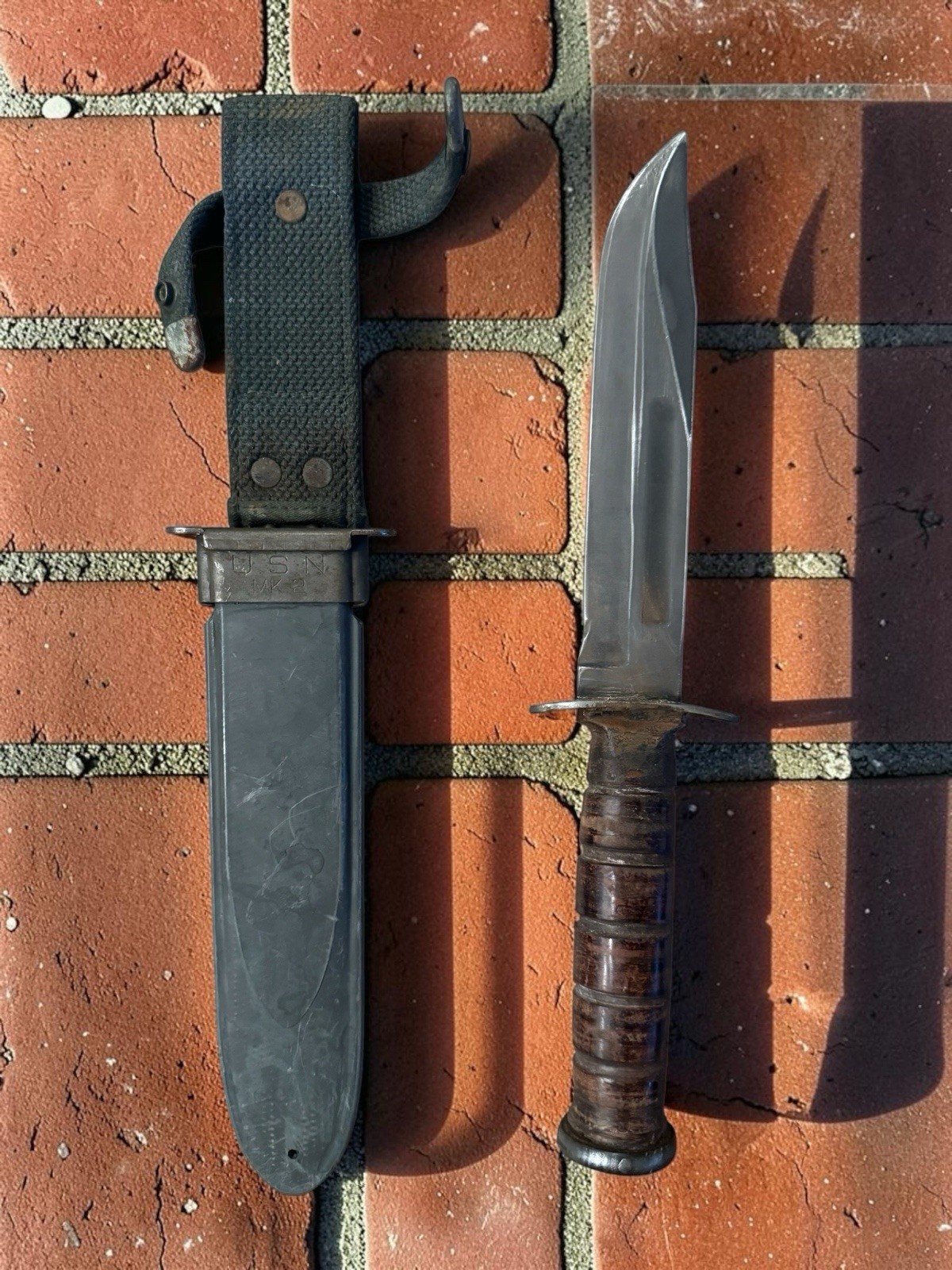 Camillus USN MARK 2 Guard Marked With Scabbard. Vintage WW2 Camillus USN MARK 2 Guard Marked With Scabbard. Vintage WW2