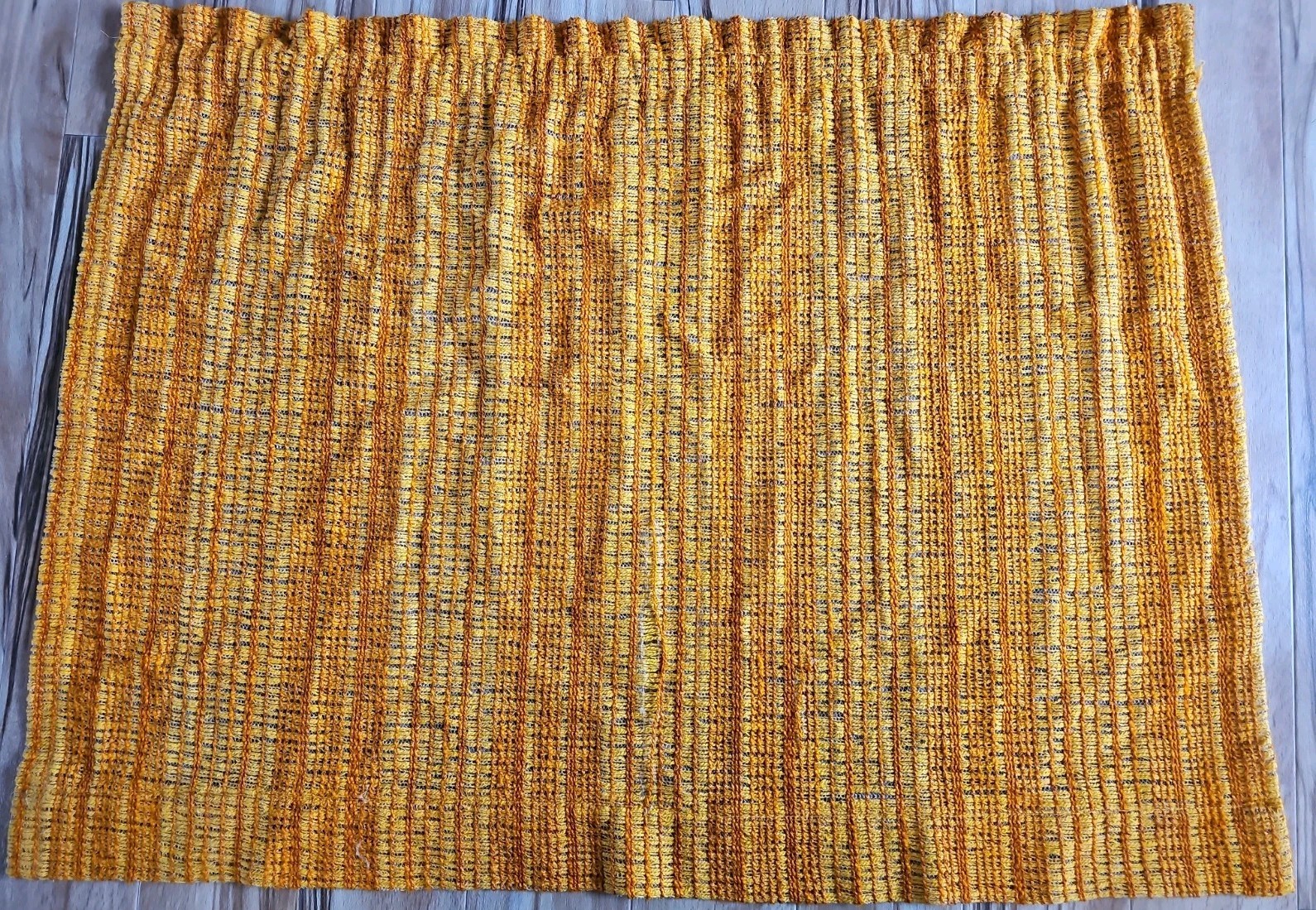Vtg Set Of Sears Orange Open Weave Cafe Curtain 2 Panels 36" X 28" Vtg Set Of Sears Orange Open Weave Cafe Curtain 2 Panels 36" X 28"
