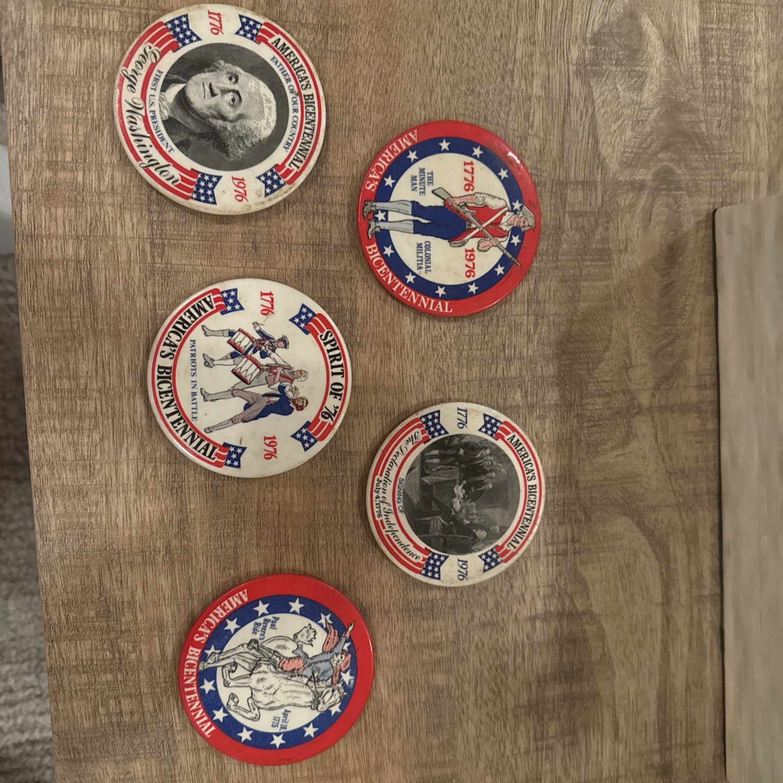 1776 - 1976 Bicentennial Pins Lot of 5 1776 - 1976 Bicentennial Pins Lot of 5