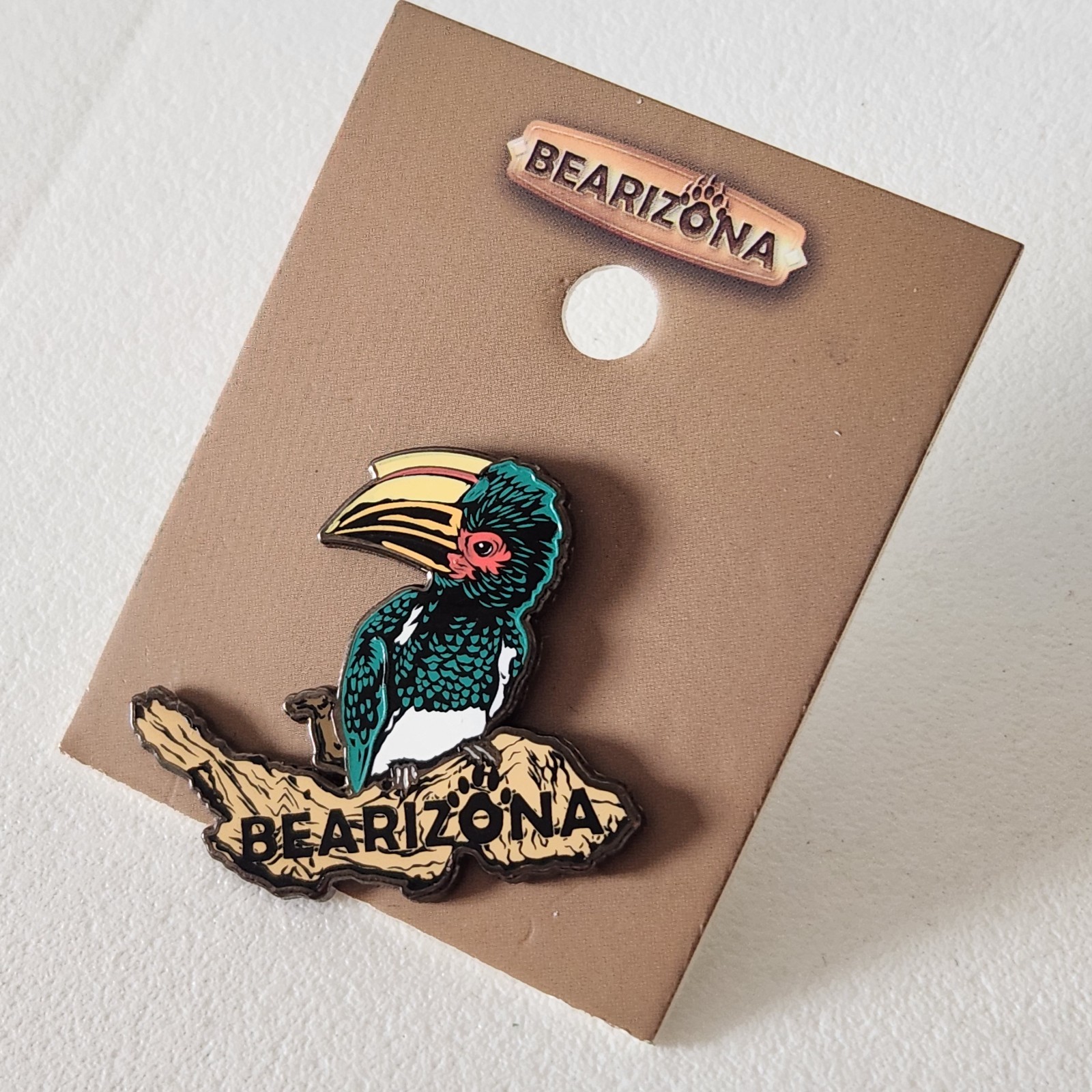 Bearizona Wildlife Park Souvenir Lapel Hat Pin Williams Arizona mt1 Bearizona Wildlife Park Souvenir Lapel Hat Pin Williams Arizona mt1