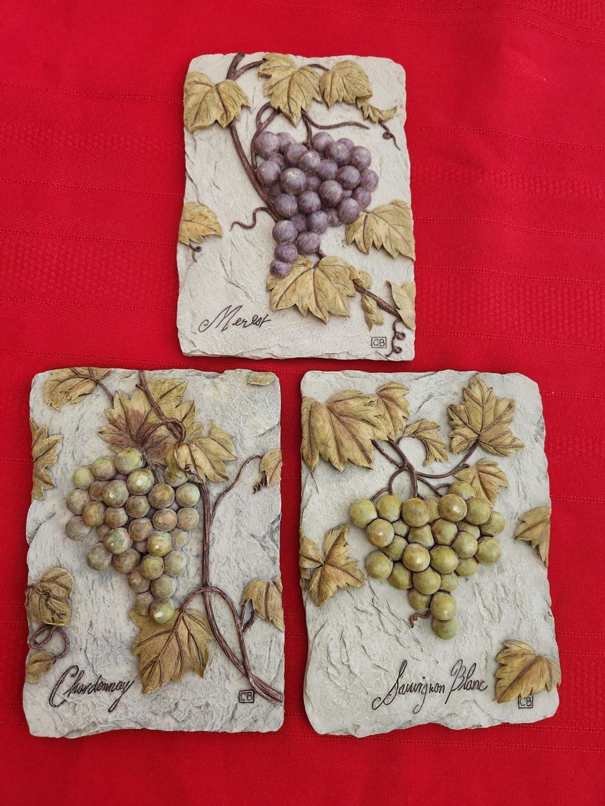 Cheri Bloom  3 Hanging Wall Tiles GRAPES  6 "x 4 " 3D Art Resin Plaque