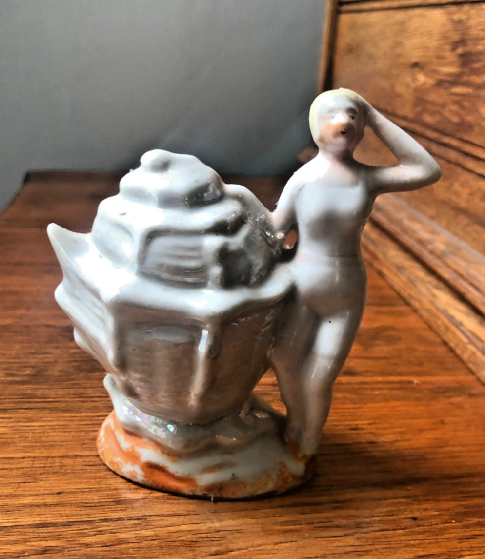 Vintage bathing beauty figurine with iridescent shell 4" Japan pearl art deco Vintage bathing beauty figurine with iridescent shell 4" Japan pearl art deco