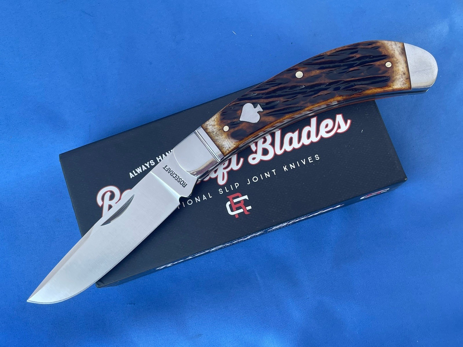 Rosecraft RCT015-DJB Obed Creek Bow Trapper Knife Dapper Jigged Bone 14C28N Rosecraft RCT015-DJB Obed Creek Bow Trapper Knife Dapper Jigged Bone 14C28N