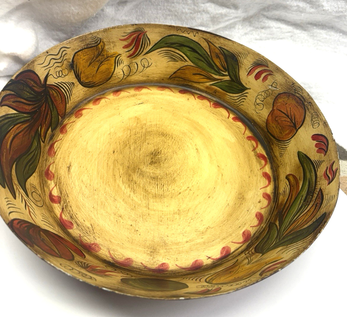 Vtg Bowl from ( The Hen House Studio) great farm decor item , Hand Painted Vtg Bowl from ( The Hen House Studio) great farm decor item , Hand Painted