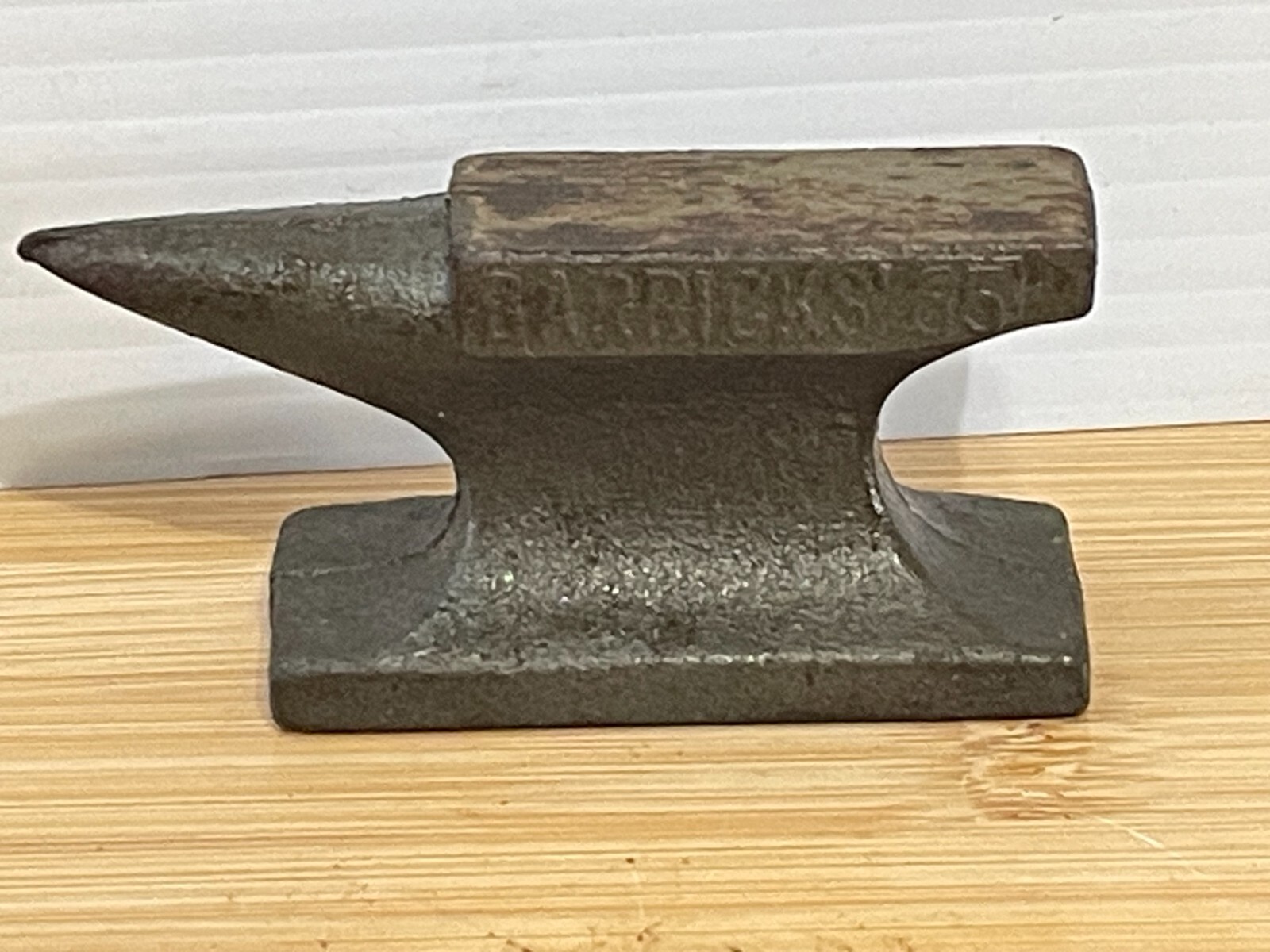 Vintage 3 1/2” Small Anvil Jeweler Paper Weight Cast Iron "Barricks 65" Vintage 3 1/2” Small Anvil Jeweler Paper Weight Cast Iron "Barricks 65"