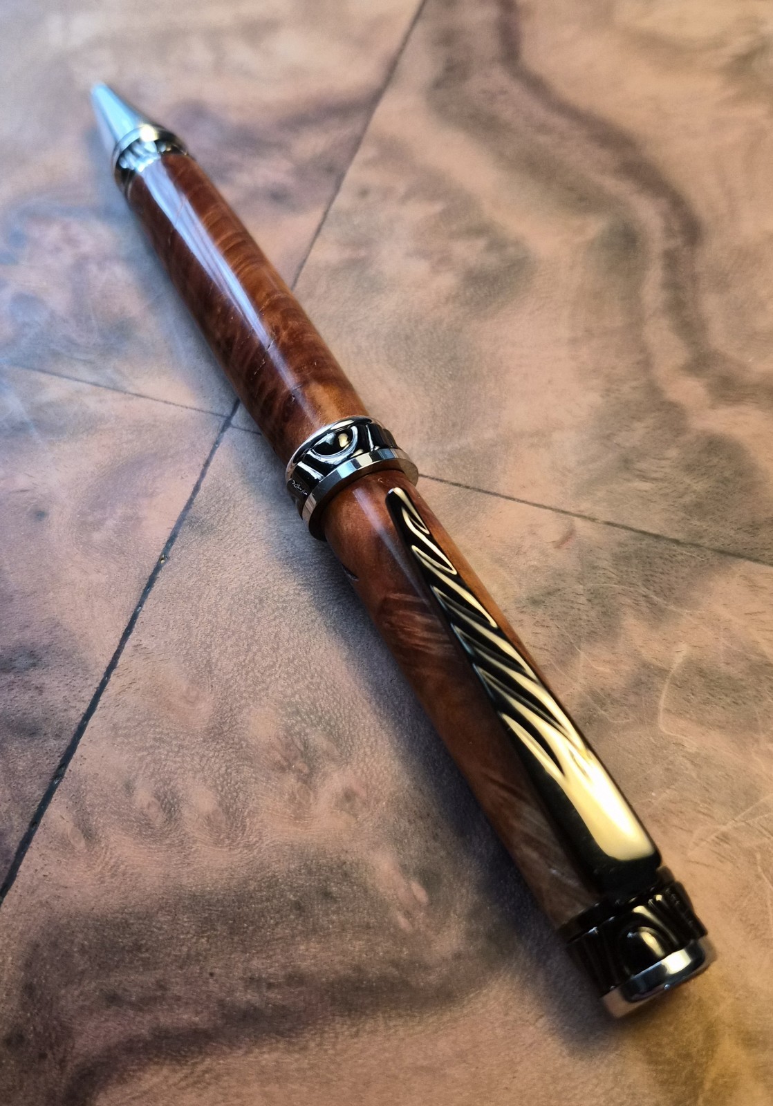 Fat Cat Cigar Pen - Red Amboyna Burl Fat Cat Cigar Pen - Red Amboyna Burl