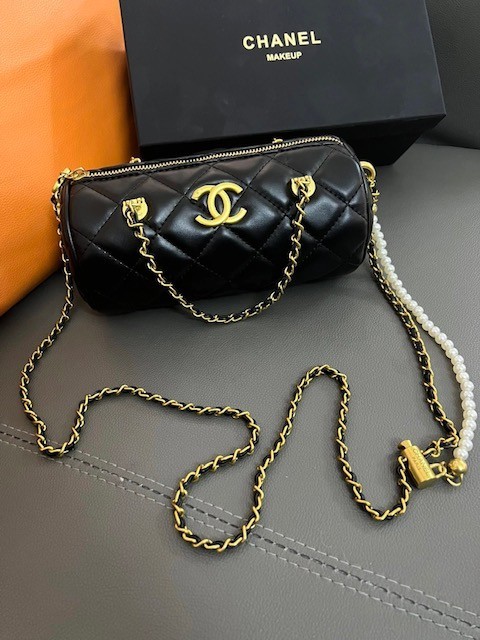 Chanel Makeup Black Quilted Shoulder Gold Strap Bag Crossbody-VIP Gift w Box New