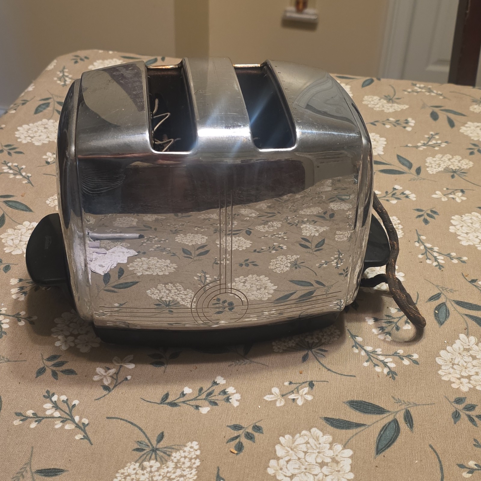 Rare Sunbeam Mo. T-20 Radiant Control Chrome Art Deco 1940's-1950's Toaster Rare Sunbeam Mo. T-20 Radiant Control Chrome Art Deco 1940's-1950's Toaster