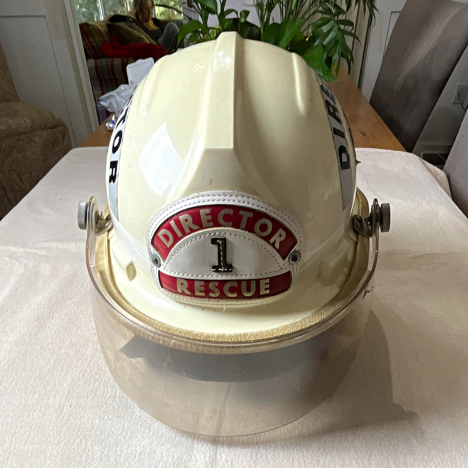 Bullard FireDome H Rescue Director Firefighting Helmet FM2000 White 7 1/4 Bullard FireDome H Rescue Director Firefighting Helmet FM2000 White 7 1/4