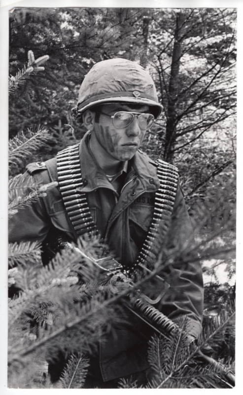 1975 Soldier on Maneuvers Fort Lewis Washington Original News Photo 1975 Soldier on Maneuvers Fort Lewis Washington Original News Photo