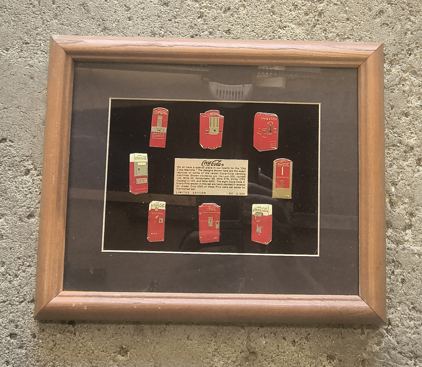 Coca-Cola Vending Machine Pin Set (8) 740 of 2500 Framed, Rare w/Original Box Coca-Cola Vending Machine Pin Set (8) 740 of 2500 Framed, Rare w/Original Box