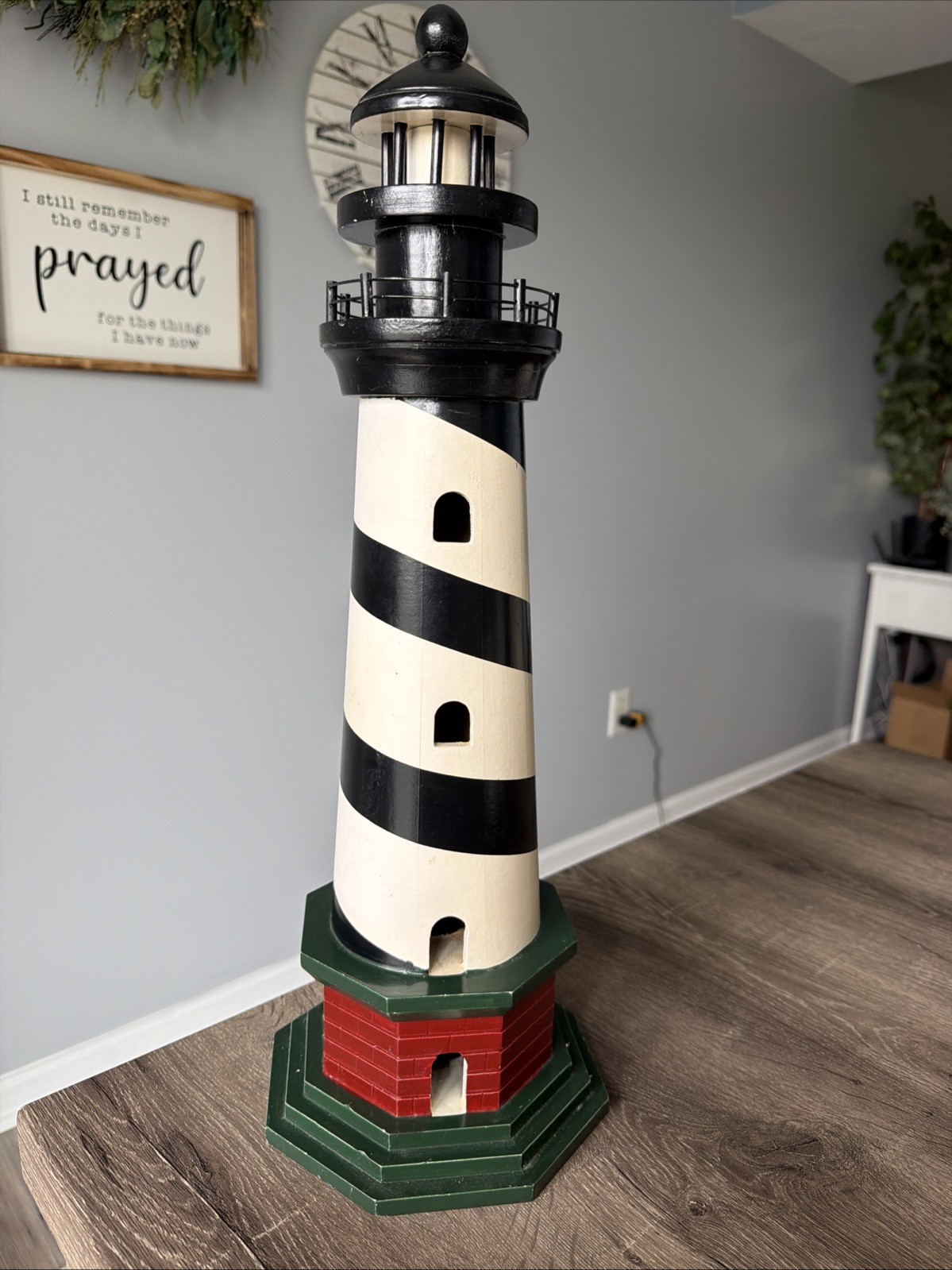 Heritage Mint Wooden Lighthouse 21.5” • Large Nautical Coastal Decor Collectible Heritage Mint Wooden Lighthouse 21.5” • Large Nautical Coastal Decor Collectible
