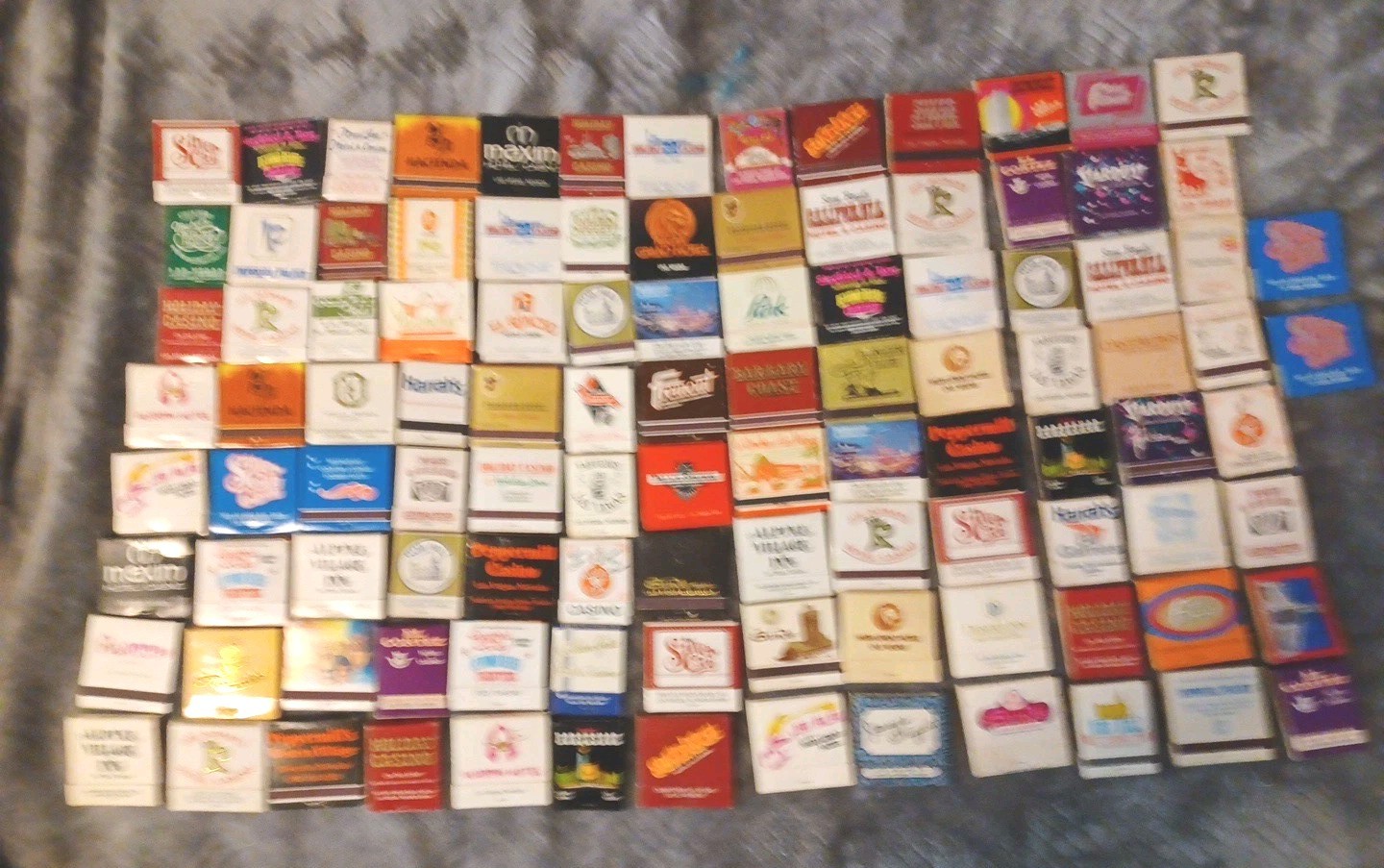 Lot of 100+ Vintage Matchbooks Las Vegas - Casinos, Restaurants, Clubs 