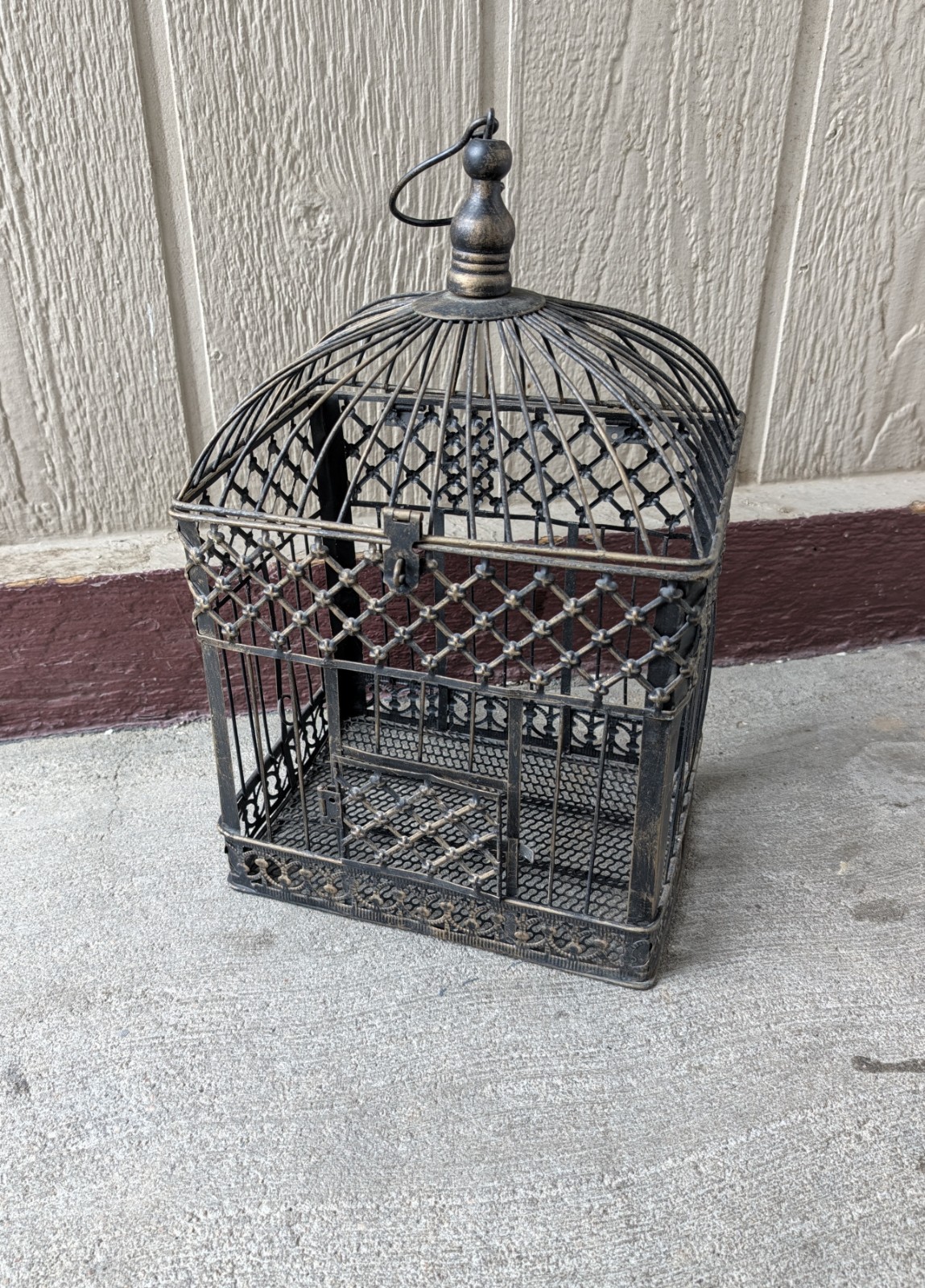 Vintage Victorian Style Ornate Metal Wire Bird Cage House Dome Top Gothic G86 Vintage Victorian Style Ornate Metal Wire Bird Cage House Dome Top Gothic G86