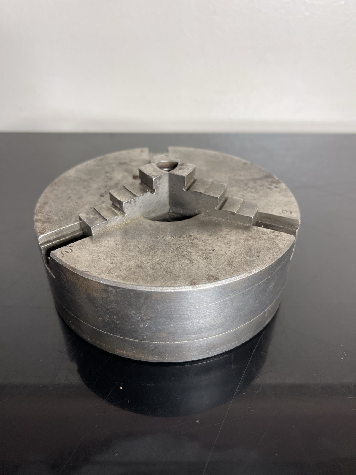 Vintage 4 1/2” Three Jaw Scroll Chuck 1” Bore Made In USA Lathe Vintage 4 1/2” Three Jaw Scroll Chuck 1” Bore Made In USA Lathe