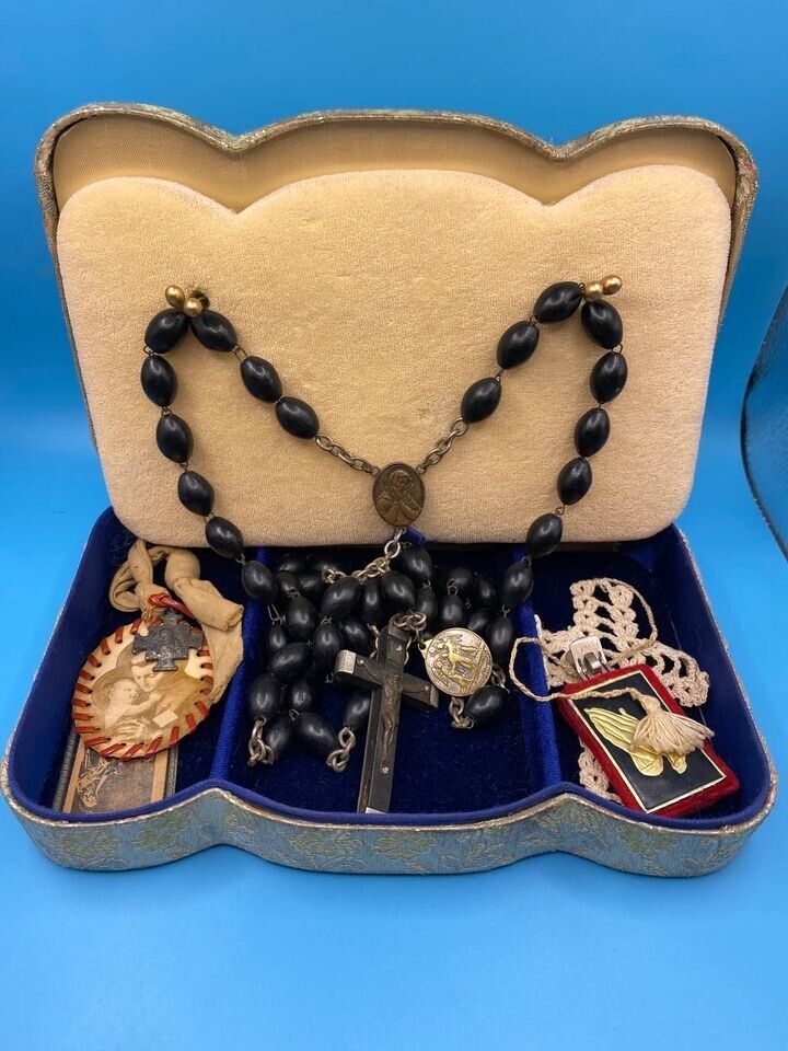 Vintage Italy Rosary 30.5” Priest / Nun Wood Bead Catholic Religious Antique