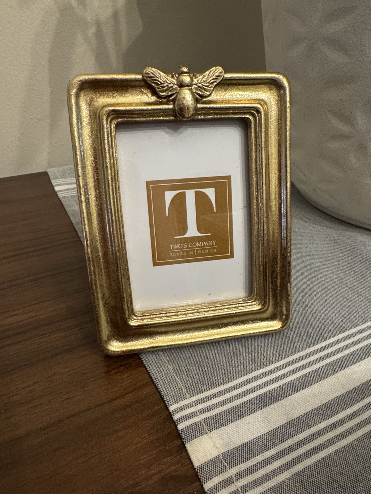 Two’s Company Gold Tone Enameled Bee Photo Frame Mini Two’s Company Gold Tone Enameled Bee Photo Frame Mini