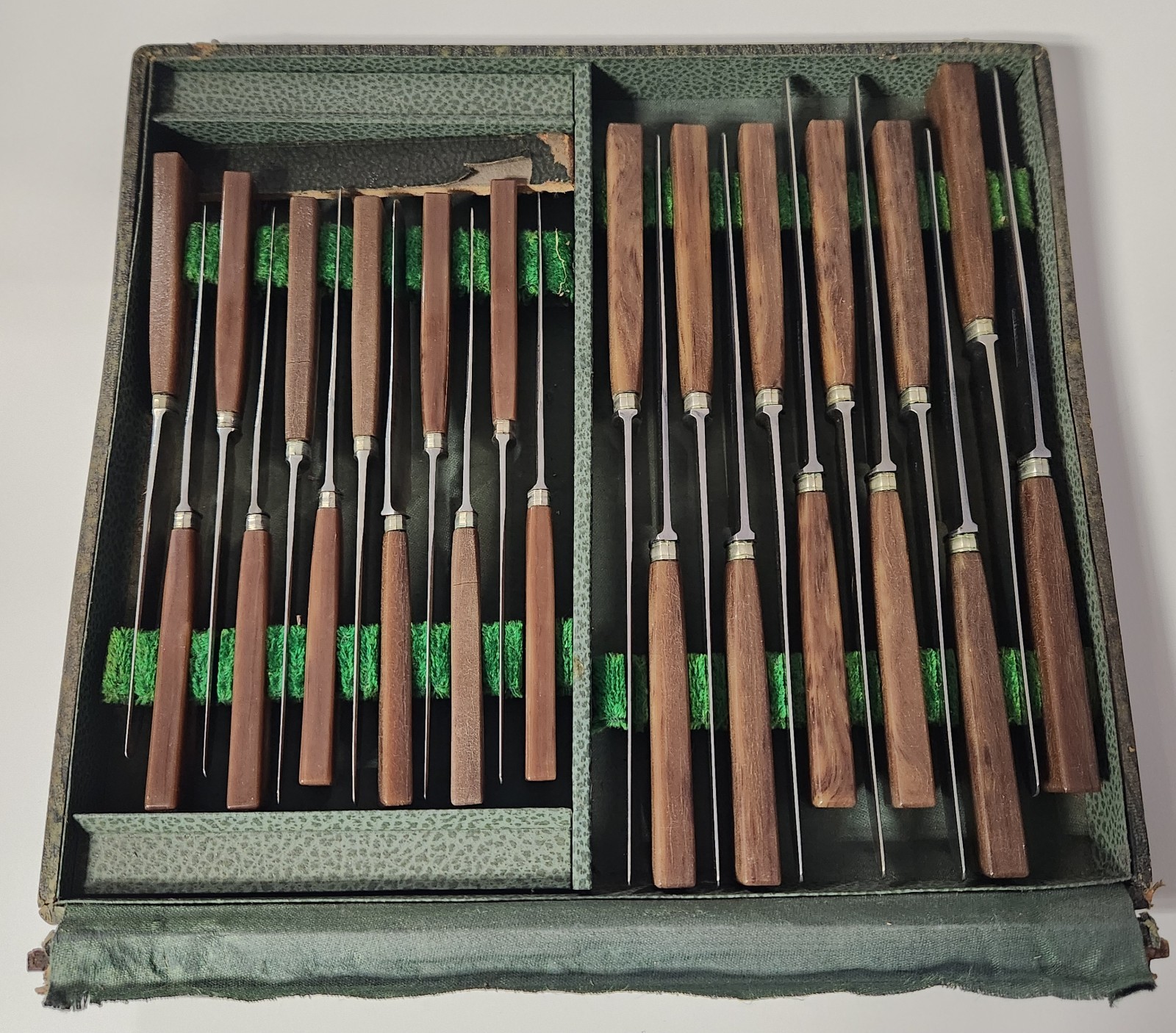 Antique French Chatellerault 24-Piece Bakelite Knife Set: Original Case Art Deco Antique French Chatellerault 24-Piece Bakelite Knife Set: Original Case Art Deco