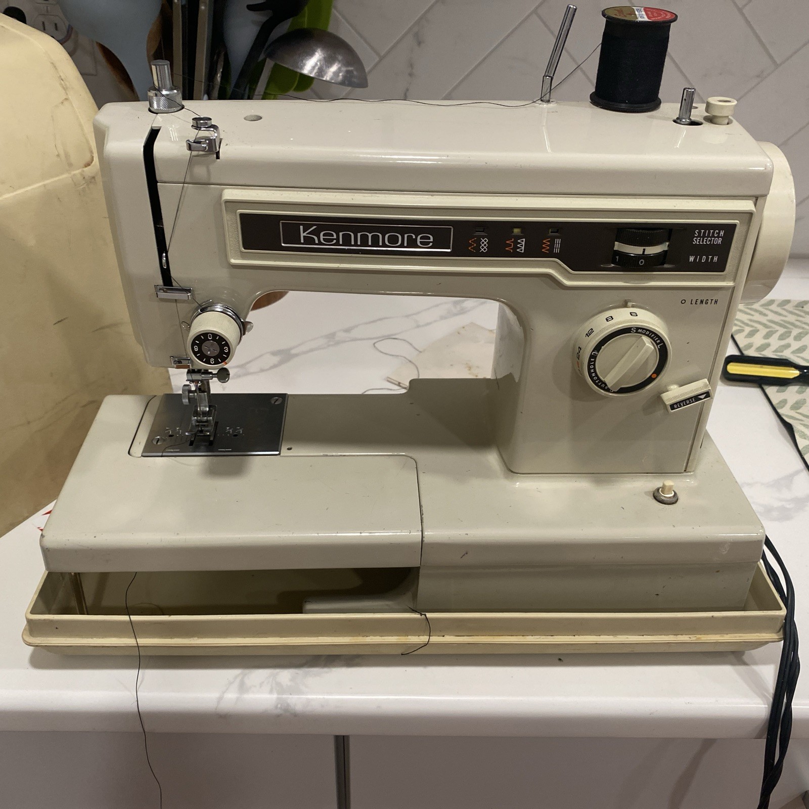 Vintage Sears Kenmore 10 Model 158 Sewing Machine with Foot Pedal Tested Vintage Sears Kenmore 10 Model 158 Sewing Machine with Foot Pedal Tested
