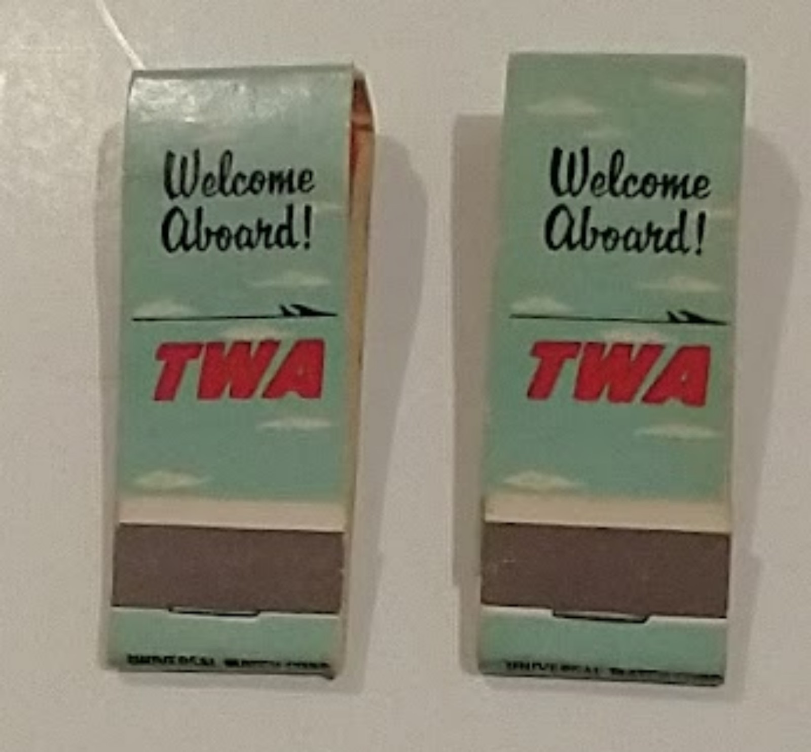 Vintage TWA TRANS WORLD AIRLINES 10 Strike Welcome Aboard UNSTRUCK MATCHBOOKS
