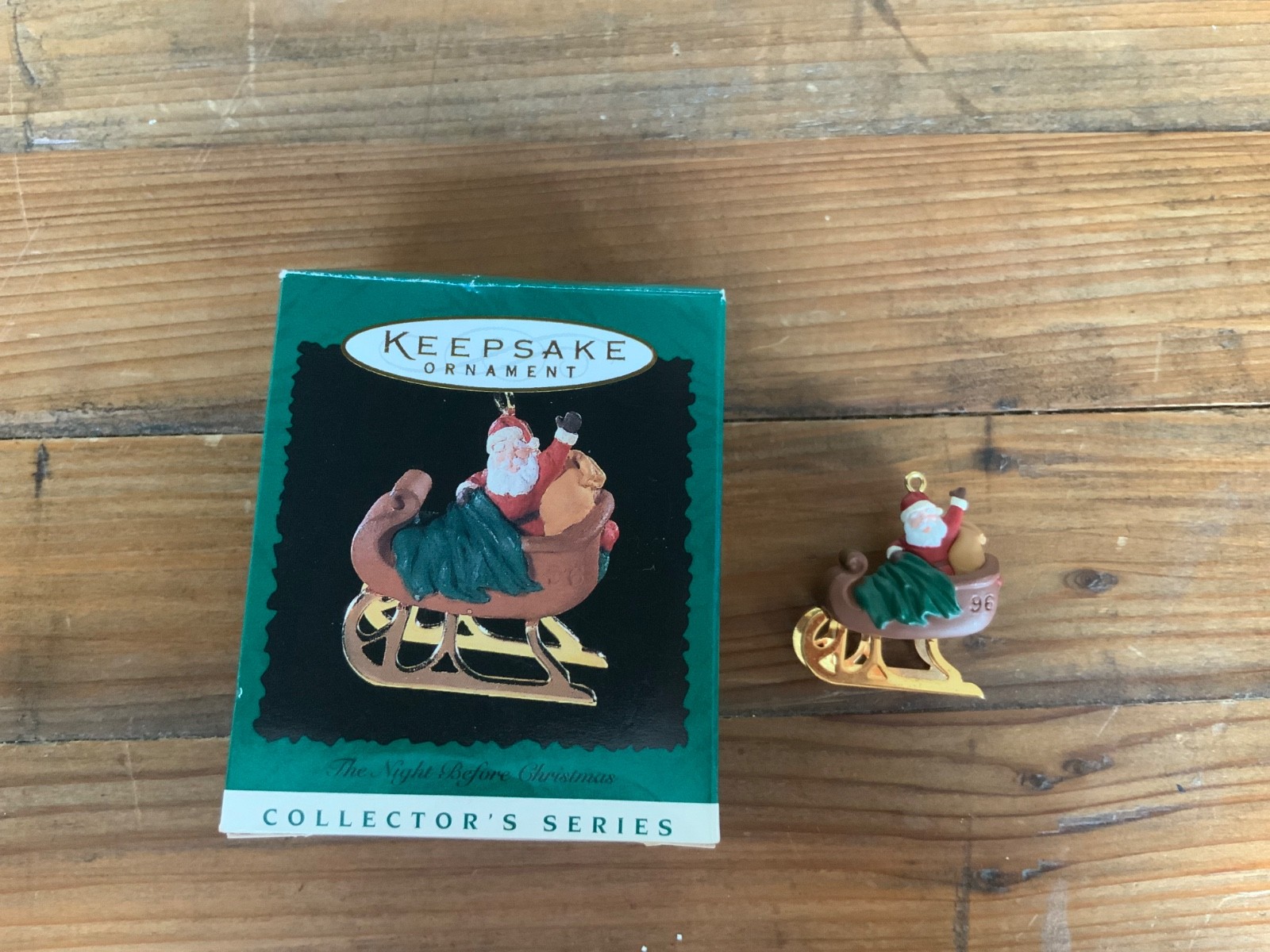 1996 Hallmark Miniature Keepsake Ornament (The Night Before Christmas) NIB 1996 Hallmark Miniature Keepsake Ornament (The Night Before Christmas) NIB