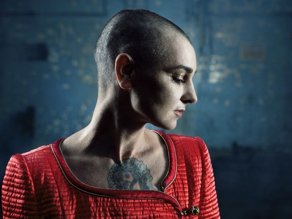 Deceased Irish Singer Sinead O\'Connor Classic Photo Picture Poster Print 8x10