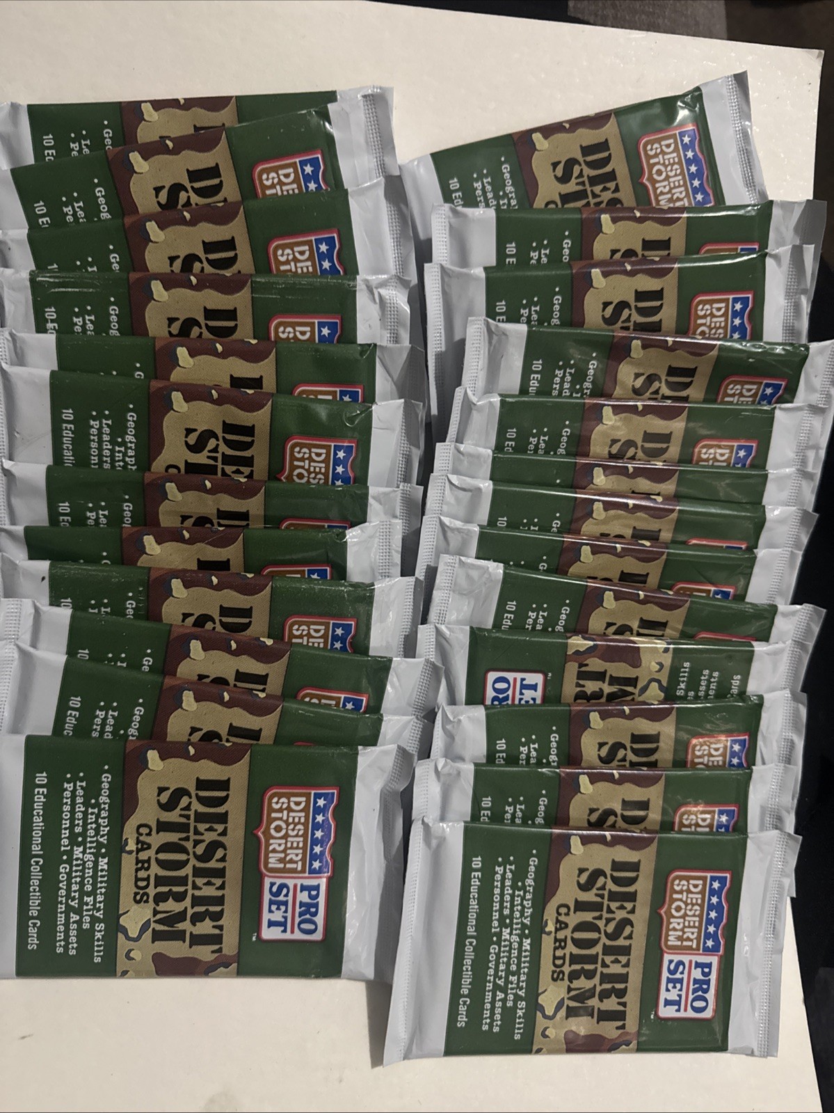 1991 DESERT STORM  Pro Set Of 24 Packs Of 10 Cards Each Suddam Rare