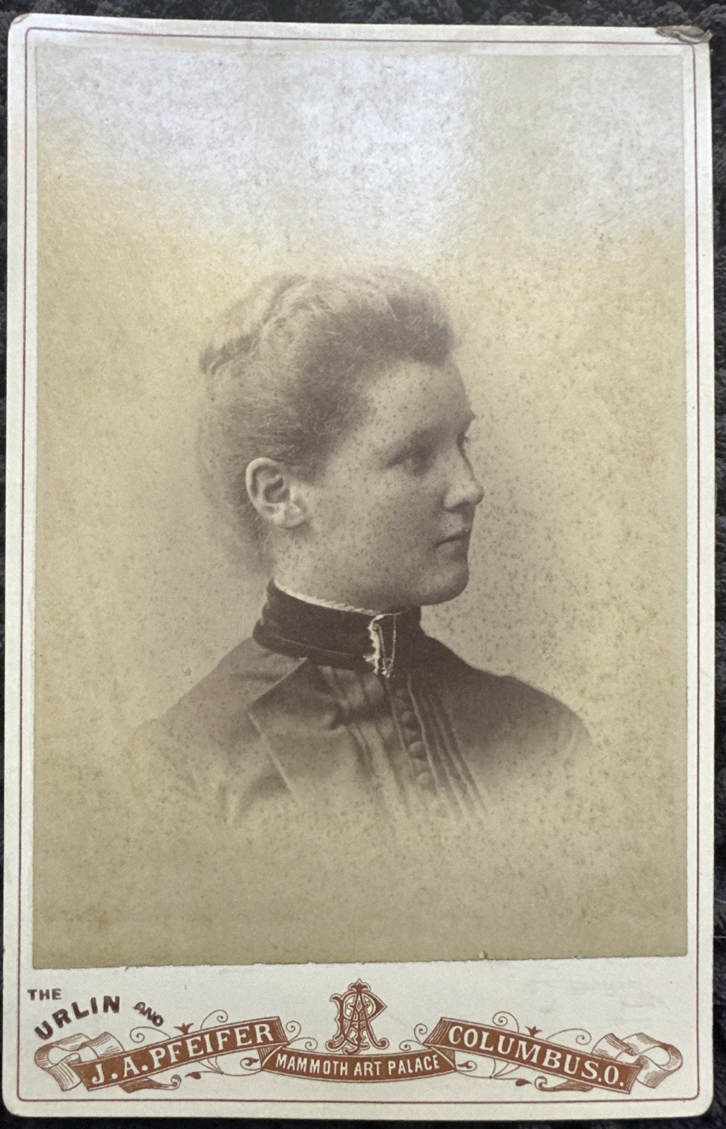 Antique 1890s Cabinet Card Woman Portrait J.A. Pfeifer Columbus Ohio Victorian Antique 1890s Cabinet Card Woman Portrait J.A. Pfeifer Columbus Ohio Victorian