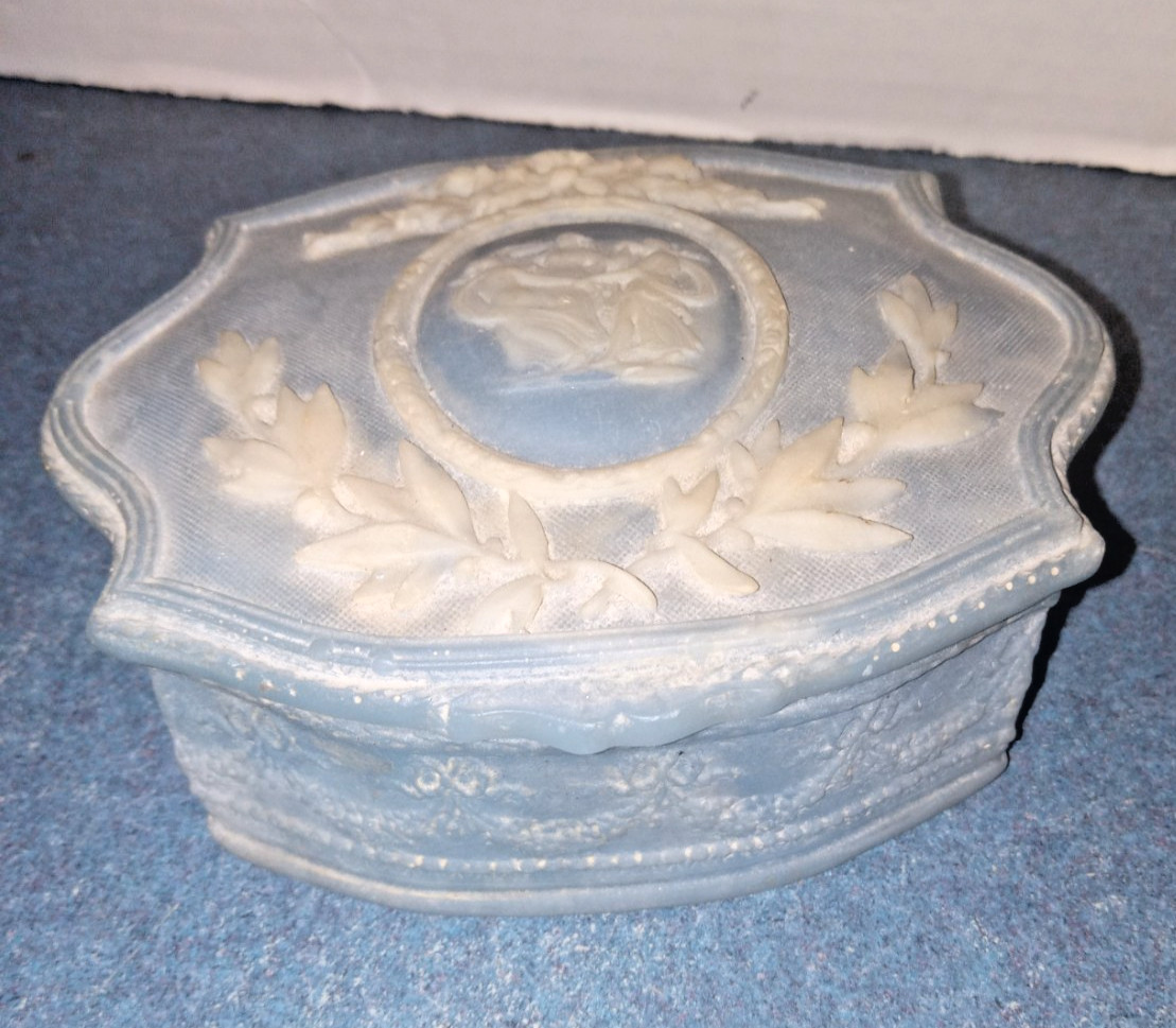 VINTAGE GENUINE BLUE INCOLAY STONE HANDCRAFTED USA TRINKET JEWLERY BOX