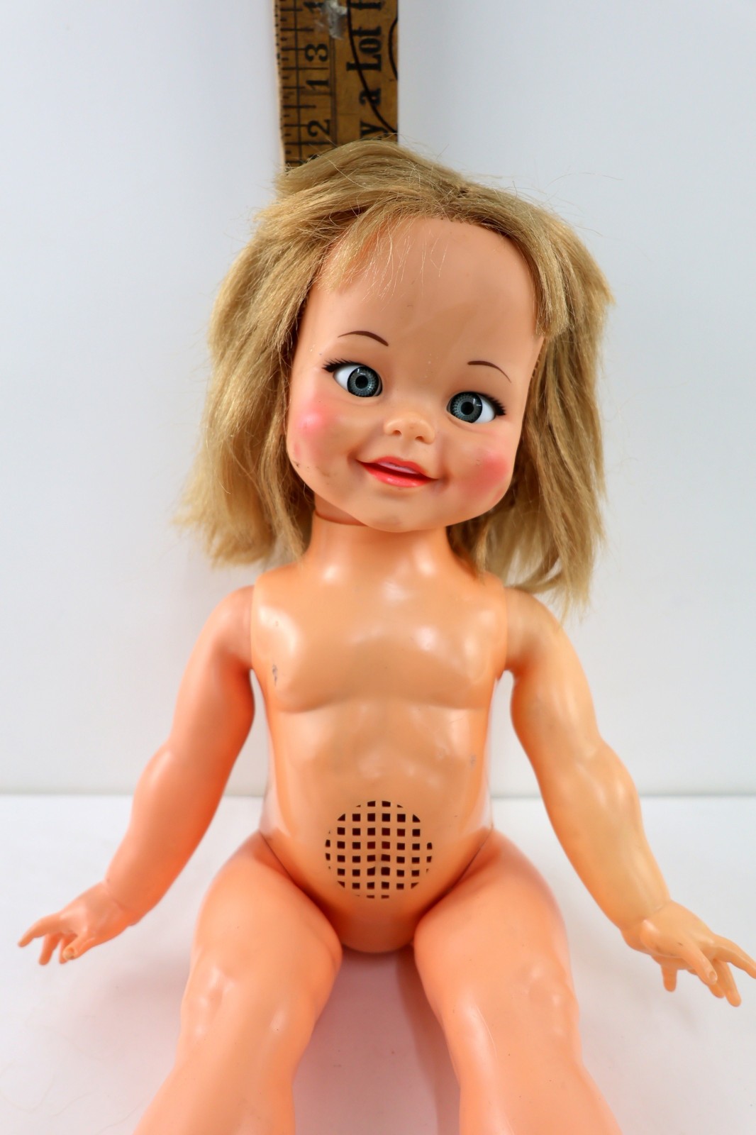 Vtg 1960s Ideal GIGGLES DOLL 18" Flirty Eyes-Head Tilts, Sounds Vtg 1960s Ideal GIGGLES DOLL 18" Flirty Eyes-Head Tilts, Sounds