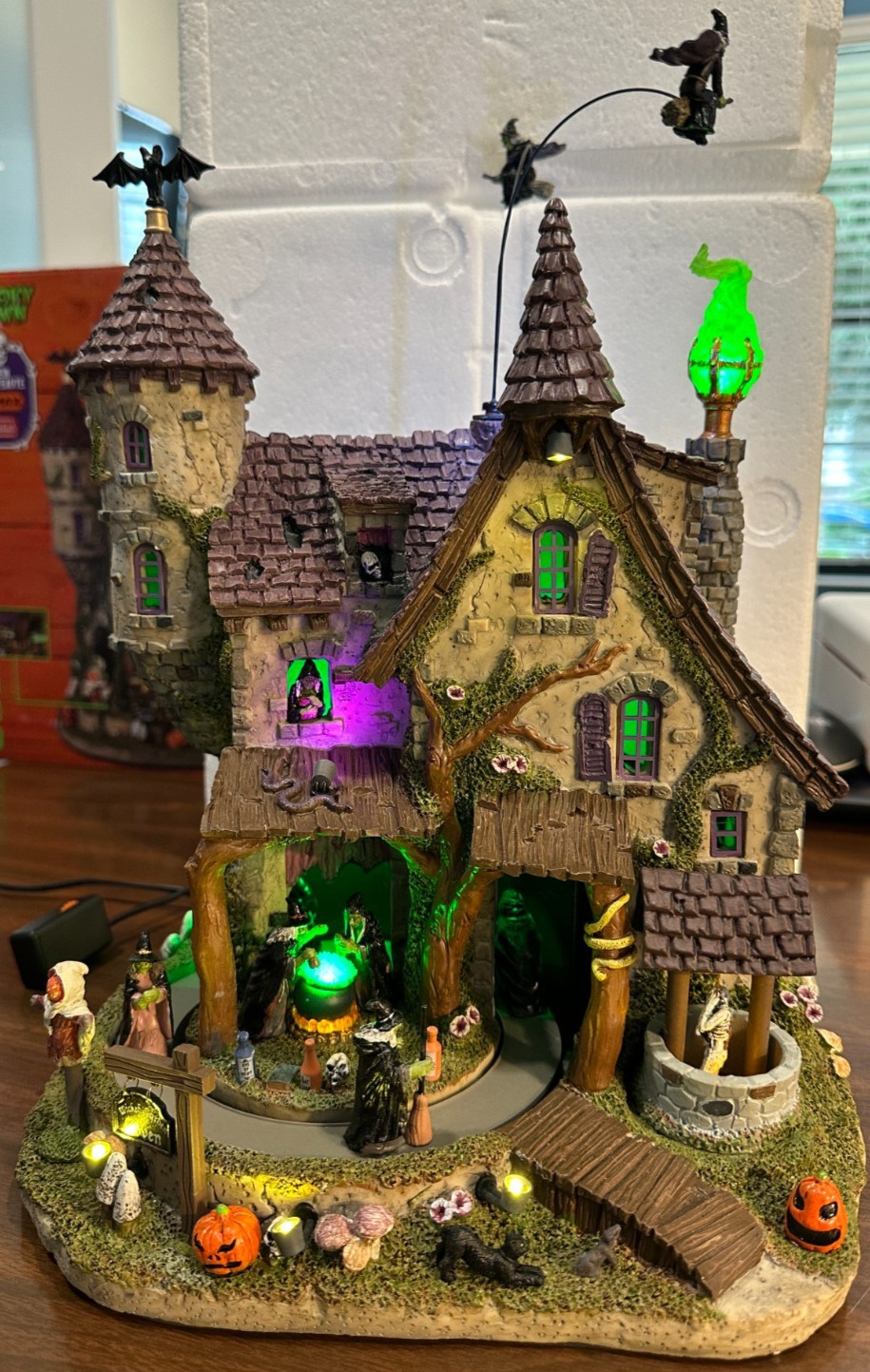 Lemax Spooky Town Wicked Garden Coven #35017 Animated Light Sound Halloween TSTD Lemax Spooky Town Wicked Garden Coven #35017 Animated Light Sound Halloween TSTD