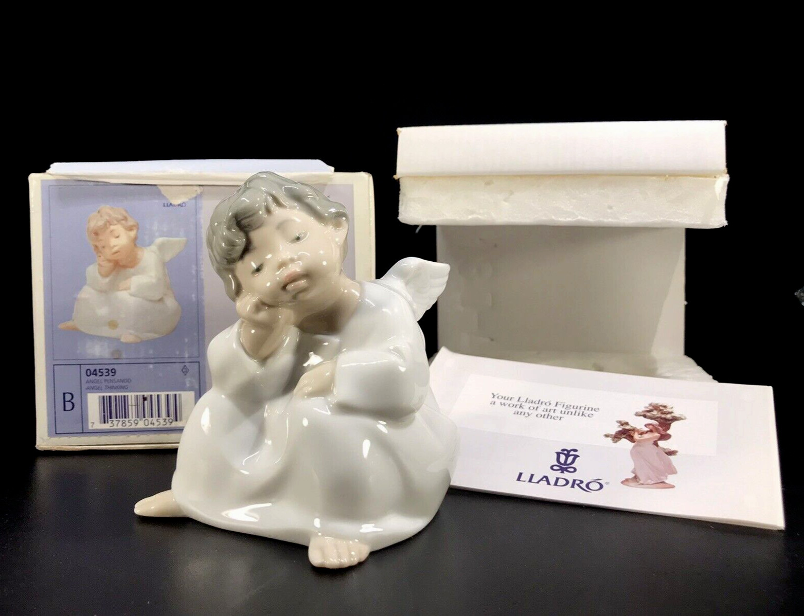 Lladro Angel Thinking Figurine 4539 Seated Cherub Boy Glossy Porcelain w/Box Lladro Angel Thinking Figurine 4539 Seated Cherub Boy Glossy Porcelain w/Box