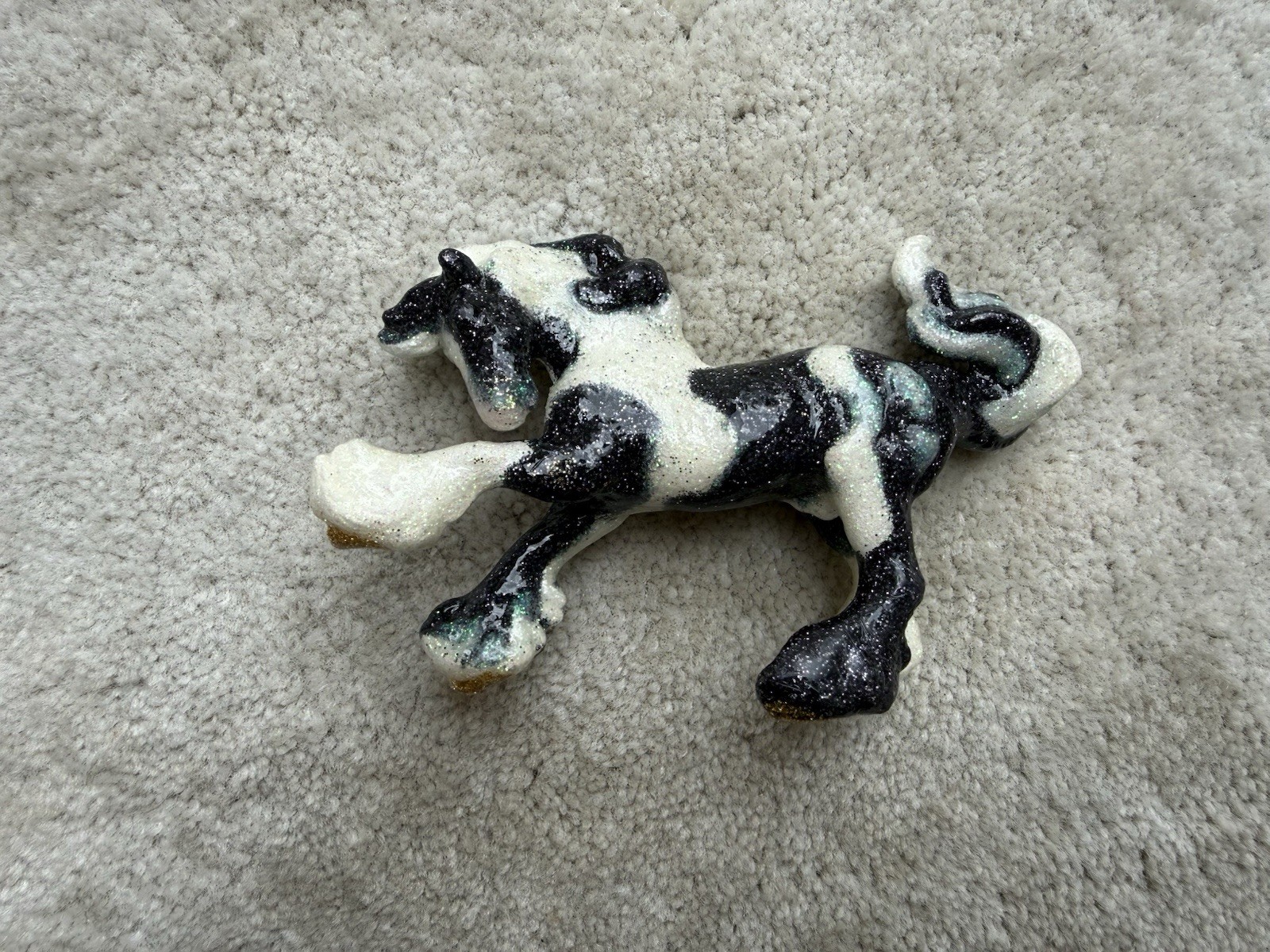 COOL Custom OOAK Breyer Horse Stablemate Glitter Black White Pinto Gypsy Vanner COOL Custom OOAK Breyer Horse Stablemate Glitter Black White Pinto Gypsy Vanner