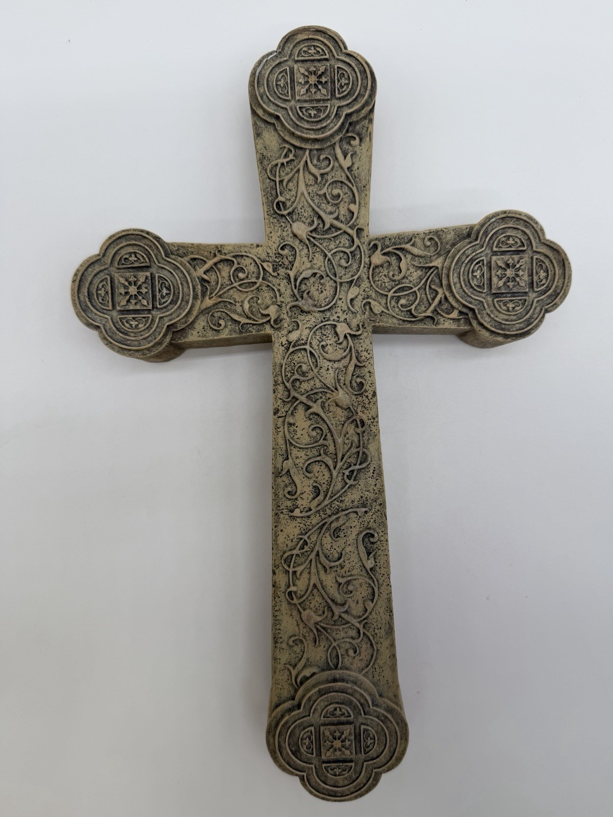Celtic Knot Irish Cross Wall Hanging 10.5” x 6.5” Celtic Knot Irish Cross Wall Hanging 10.5” x 6.5”