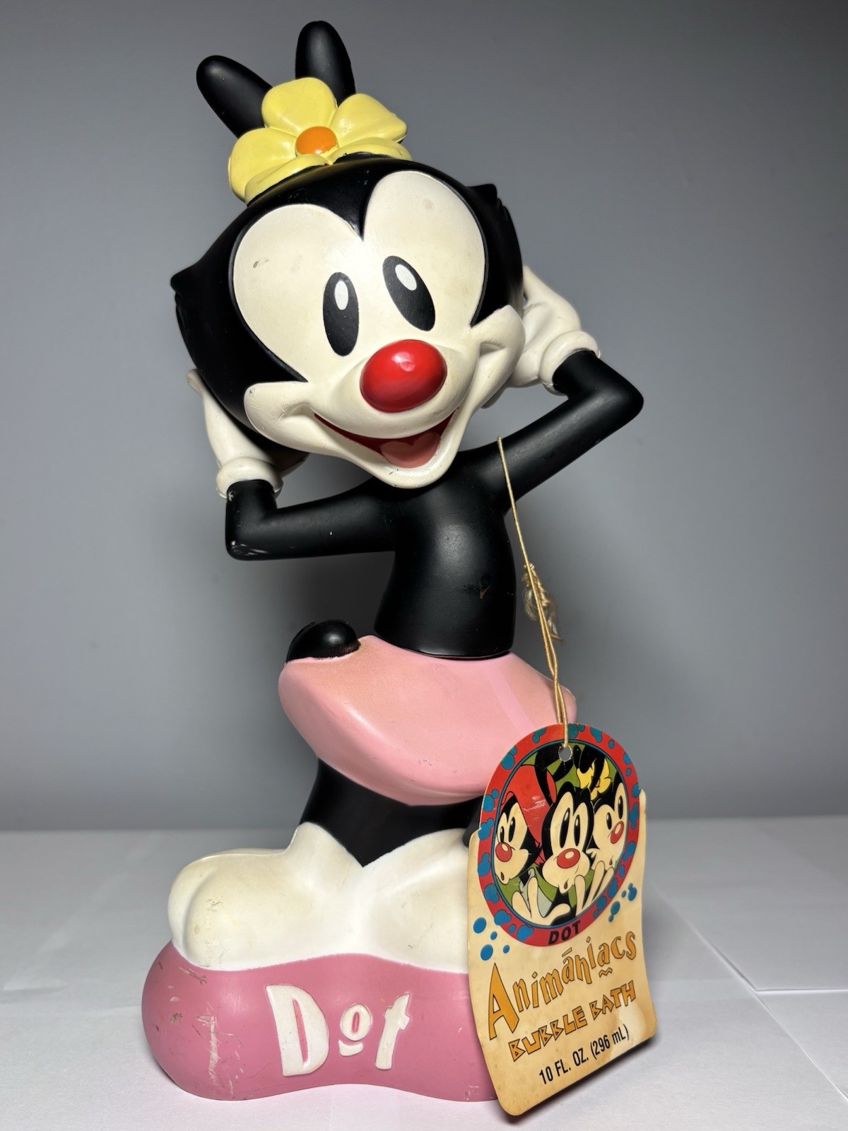 Vintage 1995 Animaniacs Dot Bubble Bath Bottle Figure Warner Bros w/ Tag Vintage 1995 Animaniacs Dot Bubble Bath Bottle Figure Warner Bros w/ Tag