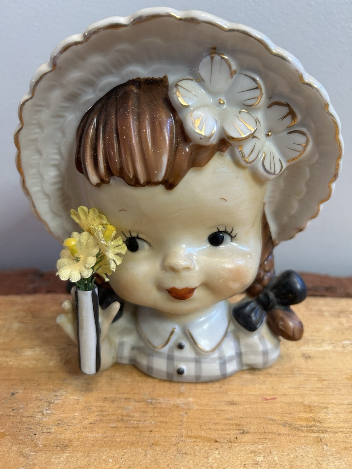 VTG, Ceramic, Head Bust, Girl, Wall Picket/Shelf Sitter. Ceramic VTG, Ceramic, Head Bust, Girl, Wall Picket/Shelf Sitter. Ceramic