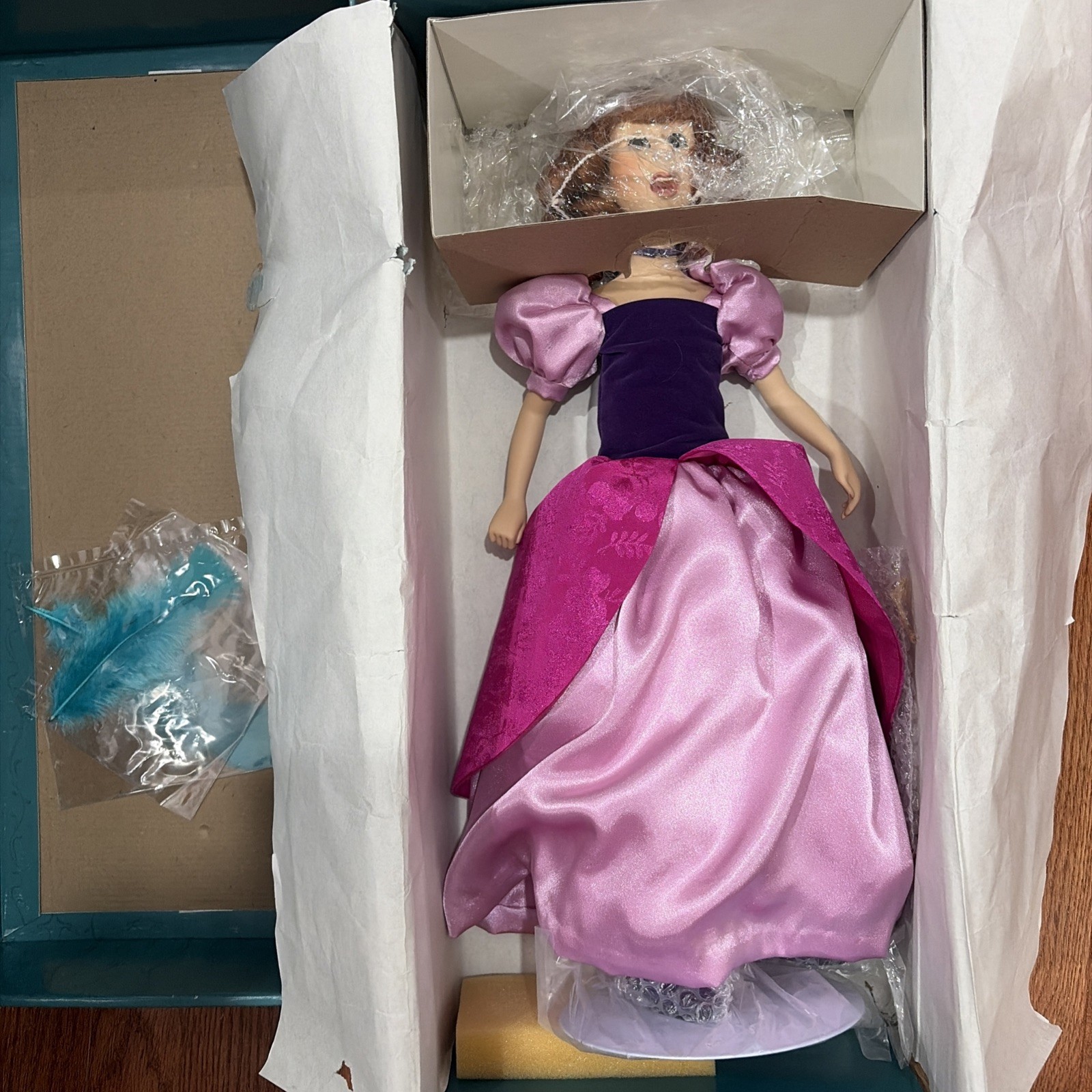 RARE Disney Anastasia Cinderella's Evil Step Sister Porcelain Doll LE 5000 HTF