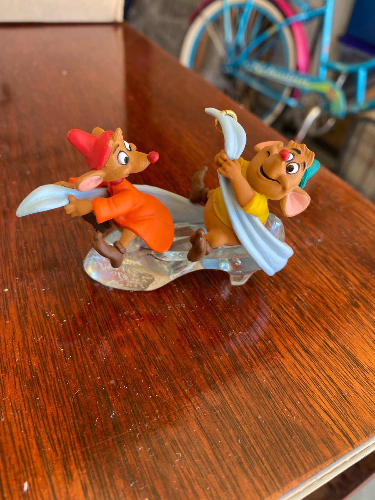 Disney Cinderella gus and jaq figurine