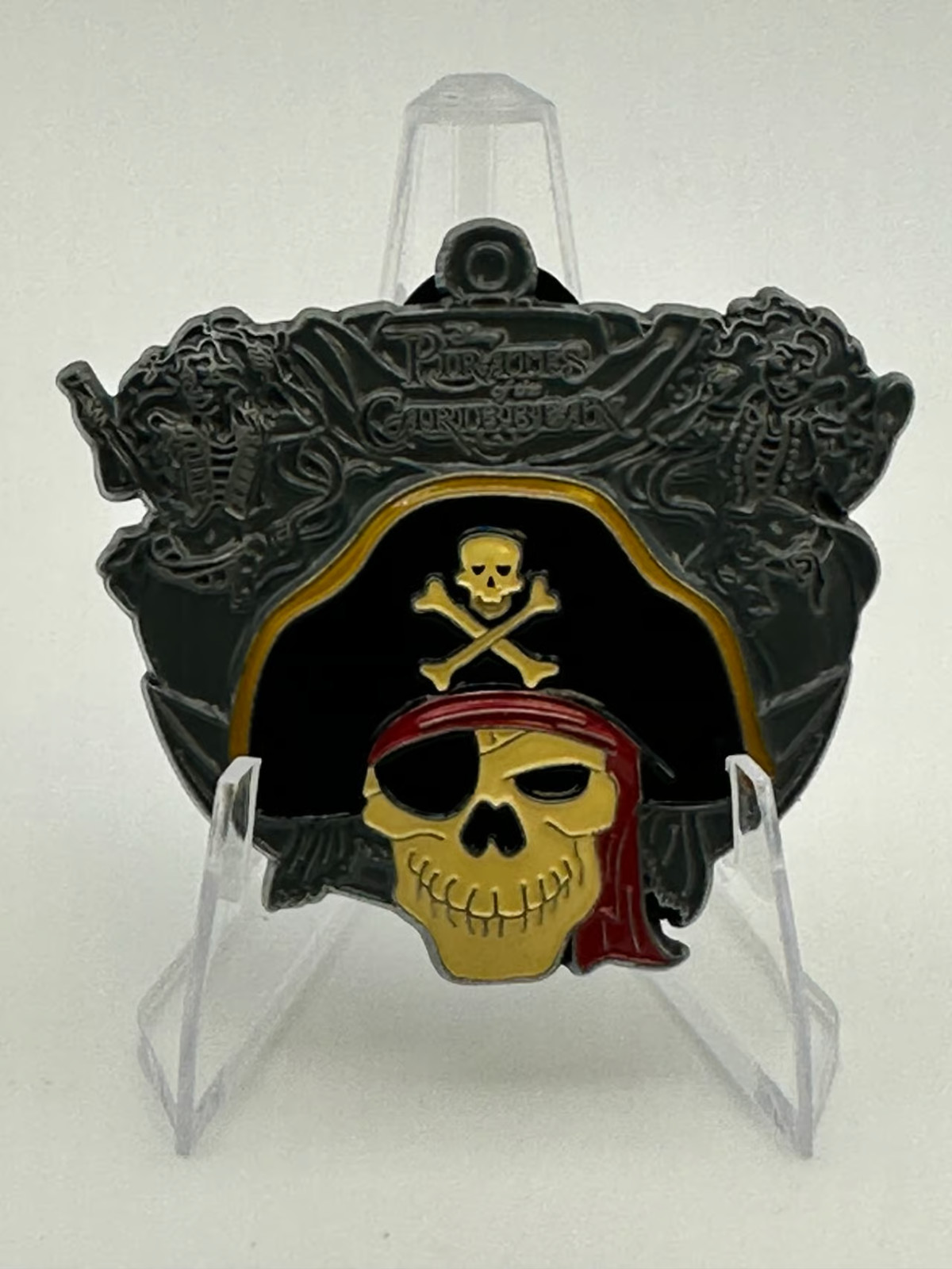Disney Pirates of the Caribbean 3D Sculptured Skull Pin Disney Pirates of the Caribbean 3D Sculptured Skull Pin