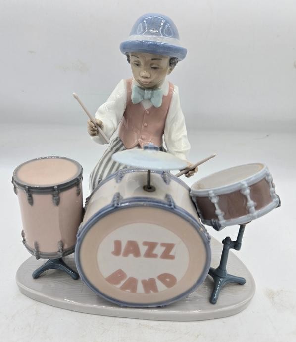 LLADRO Jazz Drummer #5929 - Black Legacy Collection Made in Spain LLADRO Jazz Drummer #5929 - Black Legacy Collection Made in Spain