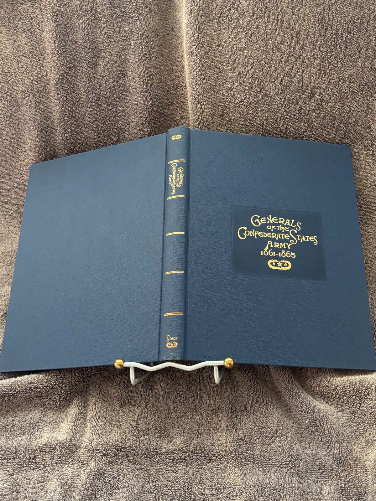 Generals Of The Confederate States Army 1861-1865 Compiled By Charles B. Hall Generals Of The Confederate States Army 1861-1865 Compiled By Charles B. Hall
