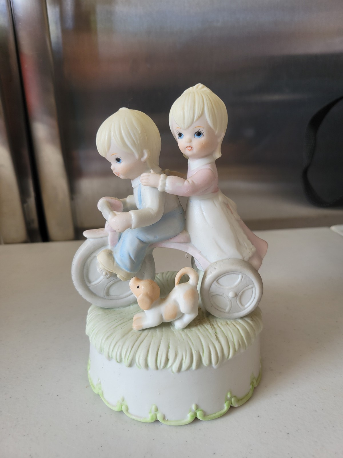 Vintage 1984 Arnart Music Box Figurine Boy Girl Tricycle Puppy "Close To You"