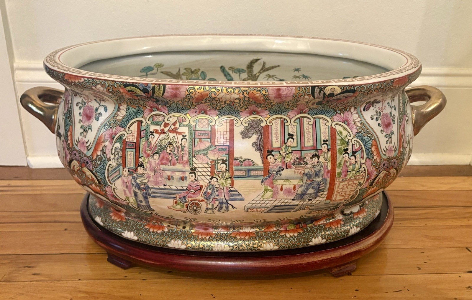 Antique Vintage Chinese Rose Medallion Porcelain Foot Bath Basin Planter - 23"