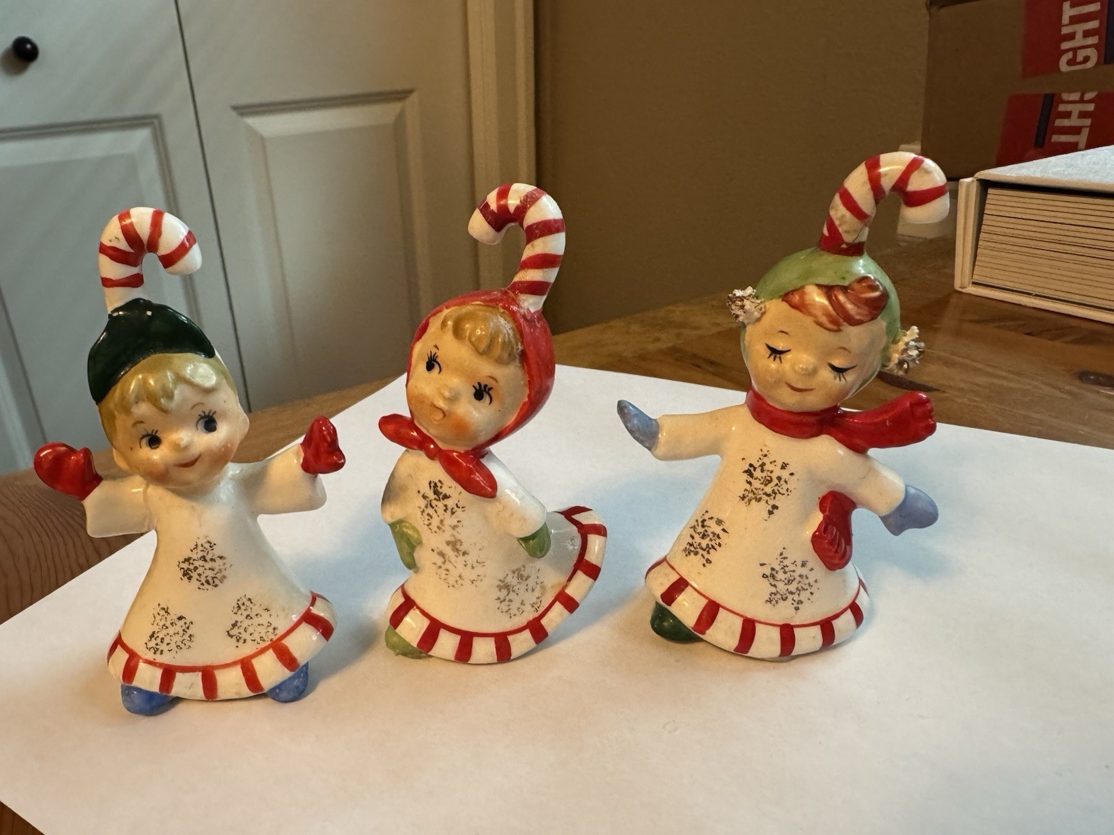 Vintage 1950’s Lefton Ceramic Christmas Candy Cane Kids #625 Vintage 1950’s Lefton Ceramic Christmas Candy Cane Kids #625