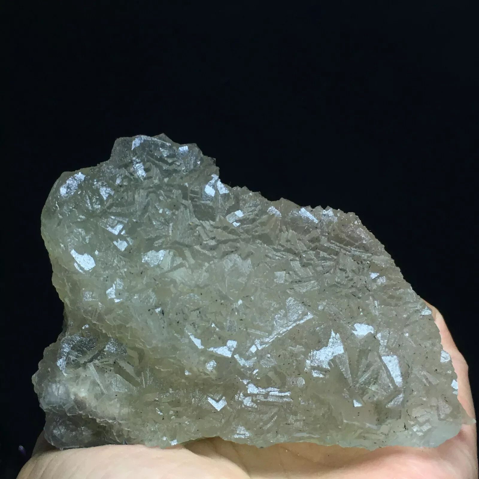 372g Natural Yellow Fluorite Mineral Crystal Sample/China 372g Natural Yellow Fluorite Mineral Crystal Sample/China
