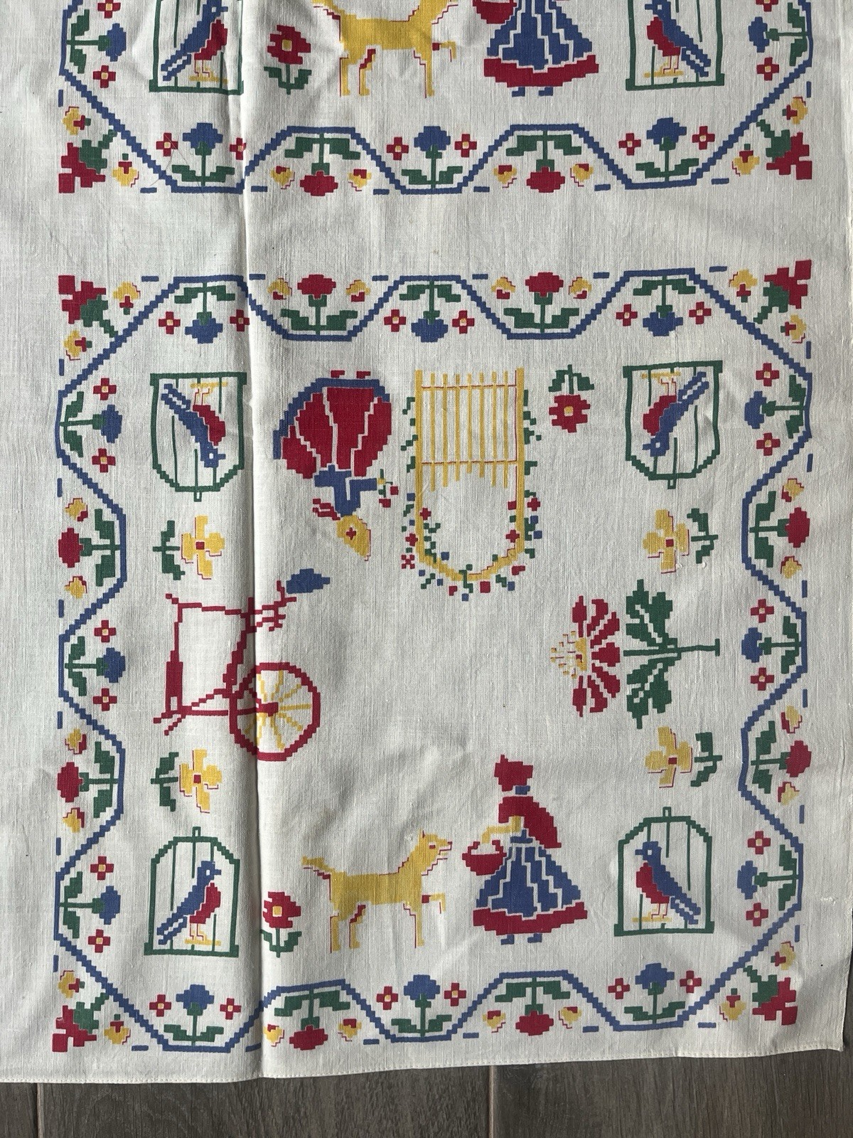 Vintage Pennsylvania Dutch Folk Art Cotton Tablecloth 43" x 43" Sampler squares Vintage Pennsylvania Dutch Folk Art Cotton Tablecloth 43" x 43" Sampler squares