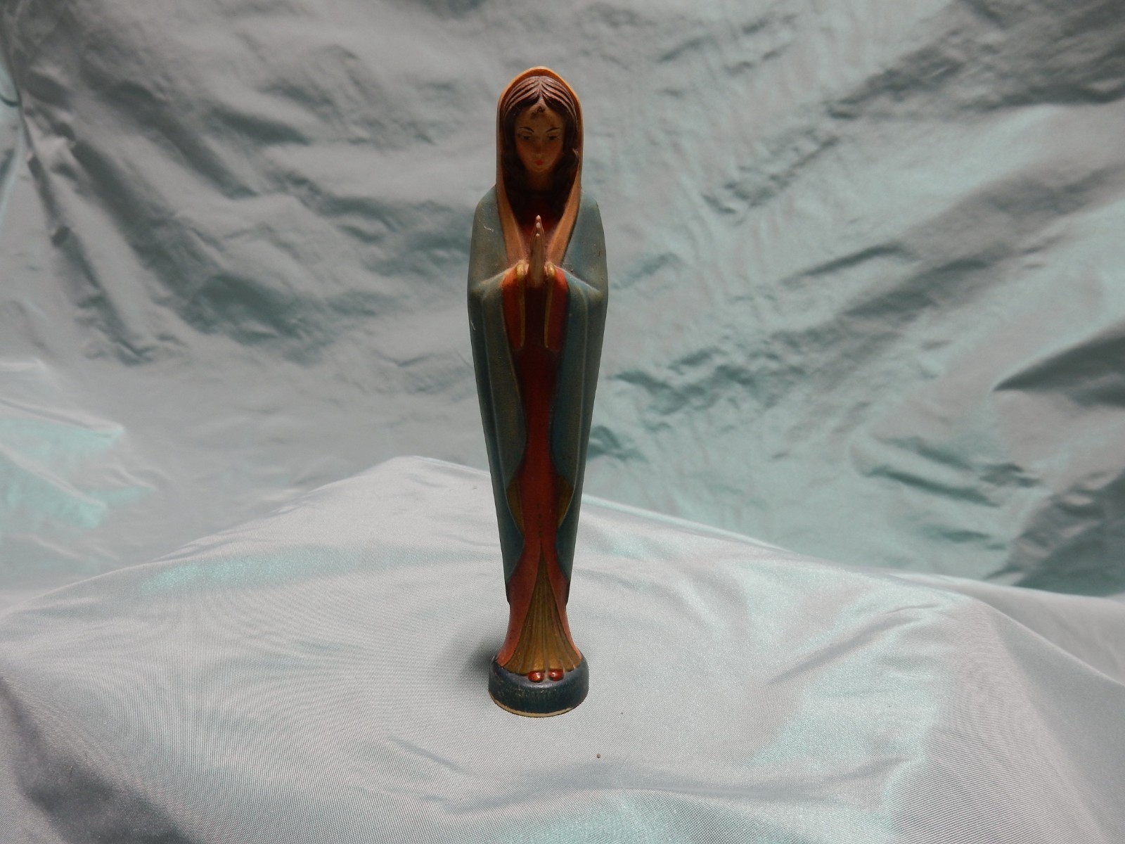 Vintage ANRI Hand-Painted Carved Wood Virgin Mary Figurine Vintage ANRI Hand-Painted Carved Wood Virgin Mary Figurine