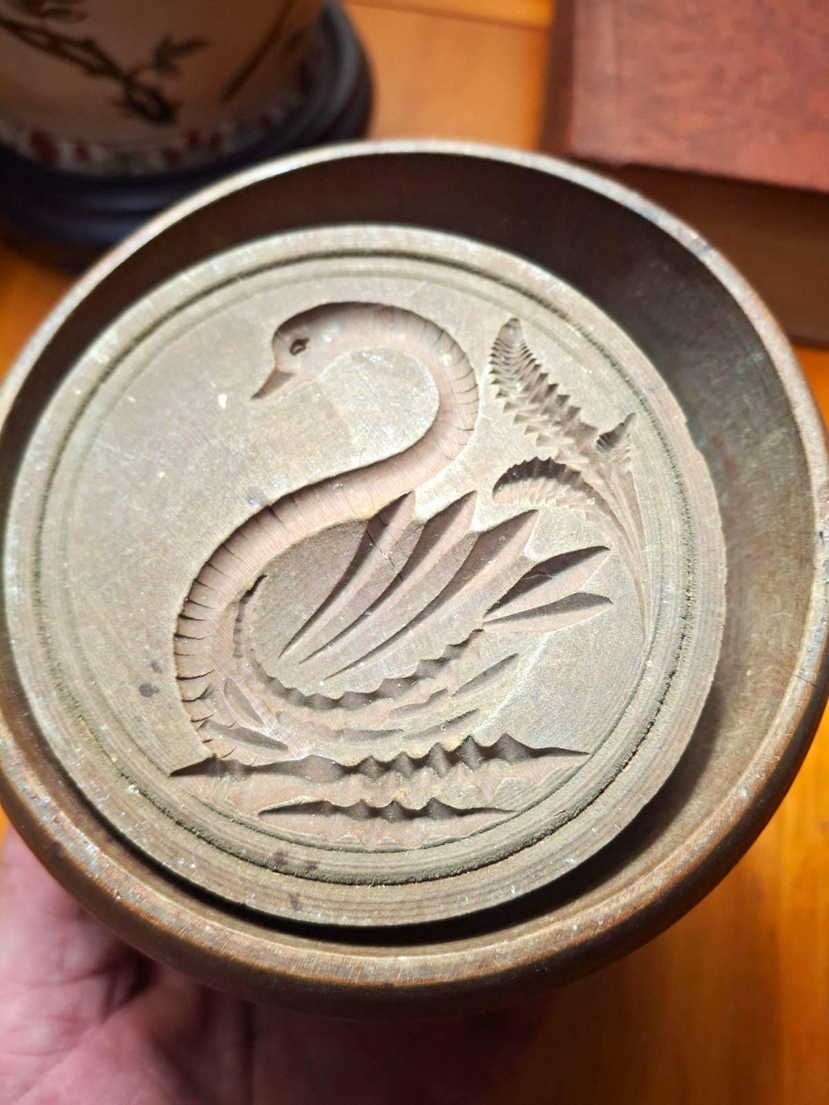 Antique primitive 4" Wooden Round Swan Butter Mold Press Set w/ Handle Lid Base