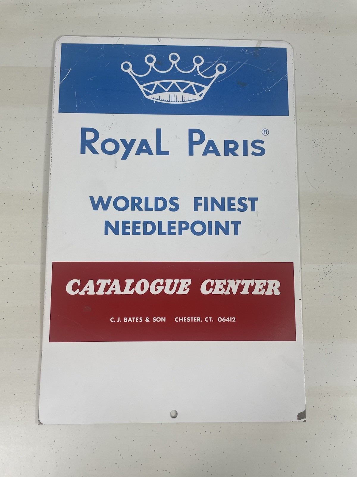 ROYAL PARIS METAL DEALER SIGN VINTAGE CONNECTICUT ADVERTISING SIGN ROYAL PARIS METAL DEALER SIGN VINTAGE CONNECTICUT ADVERTISING SIGN