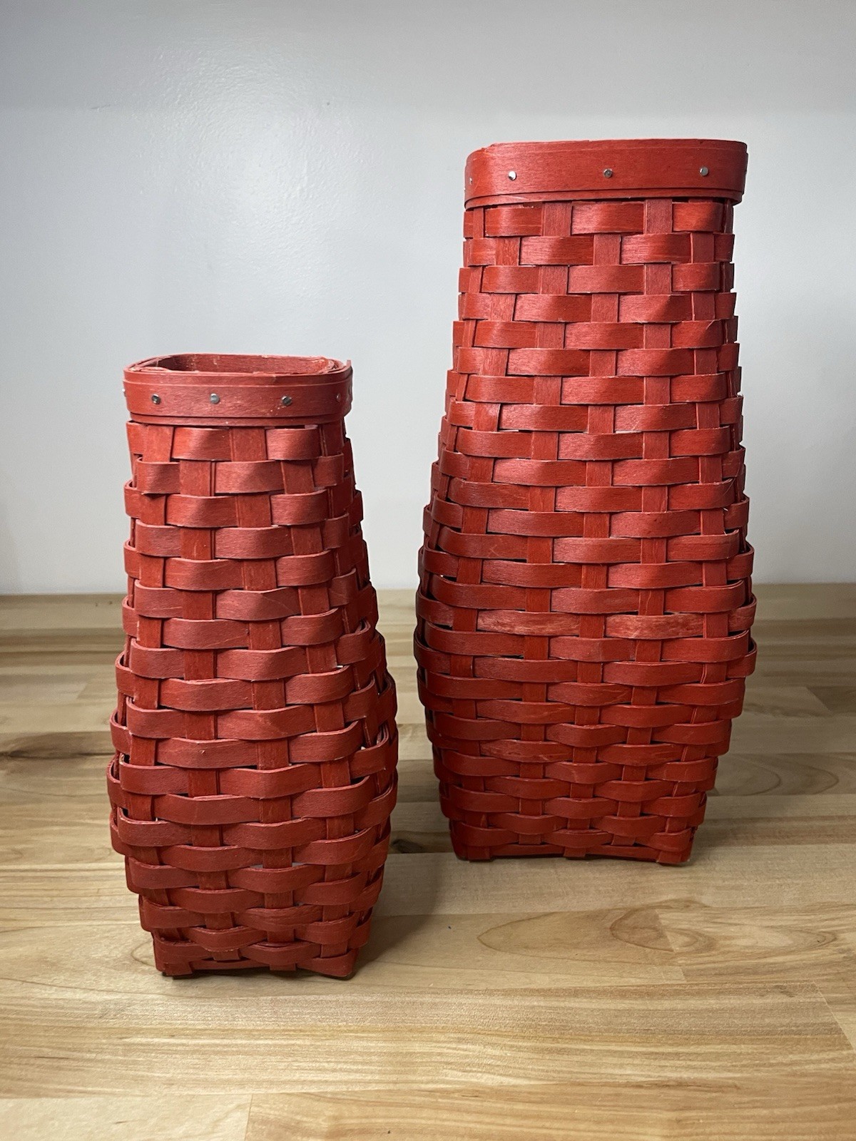 Dresden & Co (Longaberger Co.) Garden Love Vase Basket Red Set Of 2 Holiday